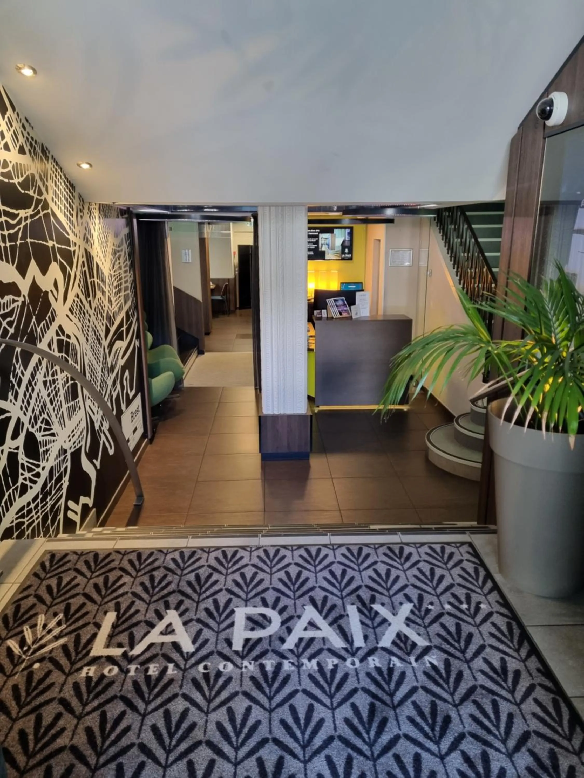 Facade/entrance in The Originals Boutique, Hôtel de la Paix, Brest