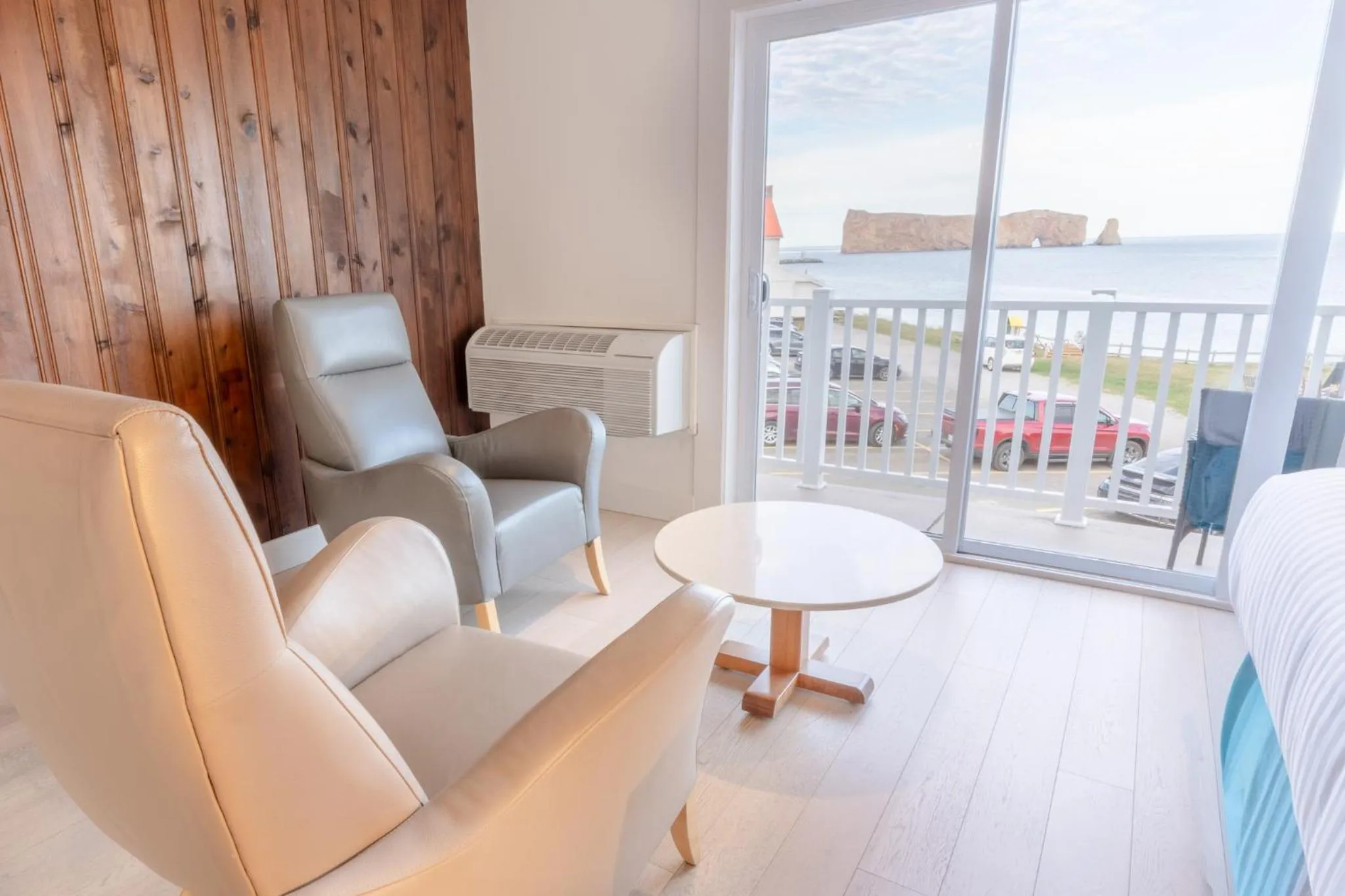 Bedroom in Riotel Perce