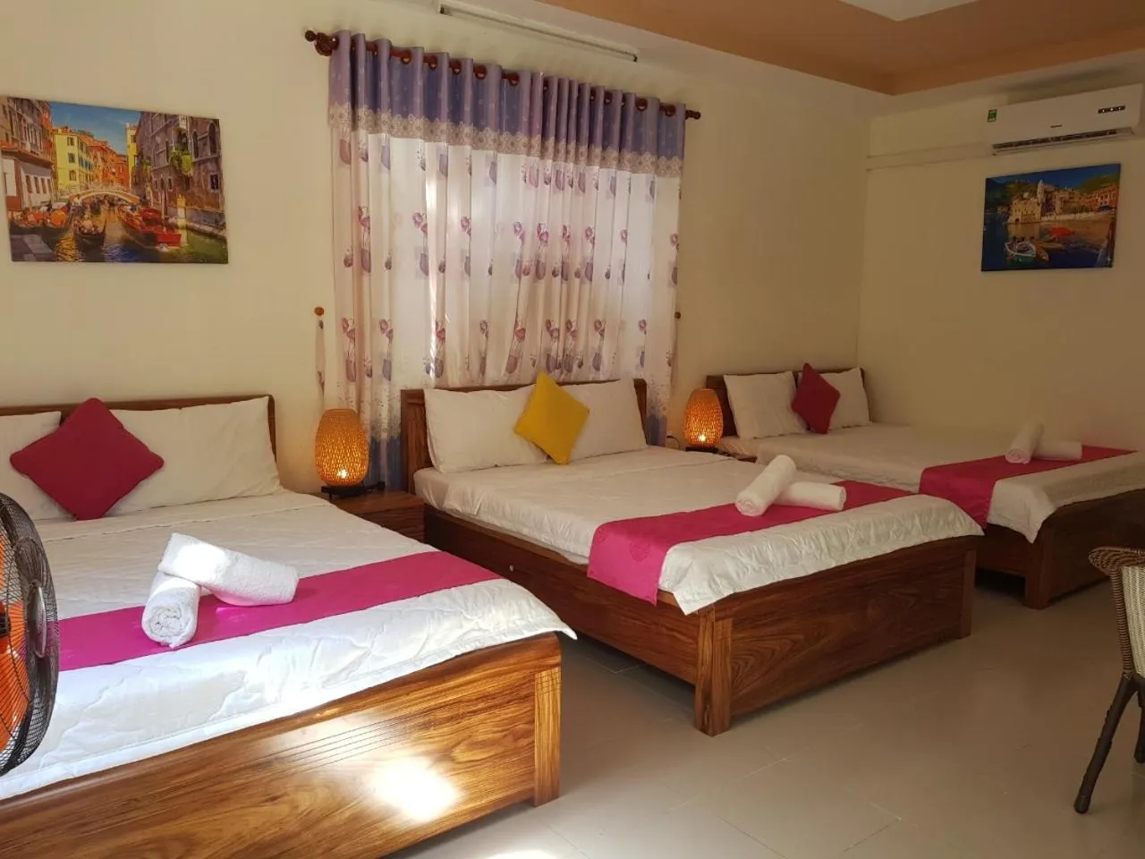 Bedroom, Bed in Mui Ne Sunlight Villa