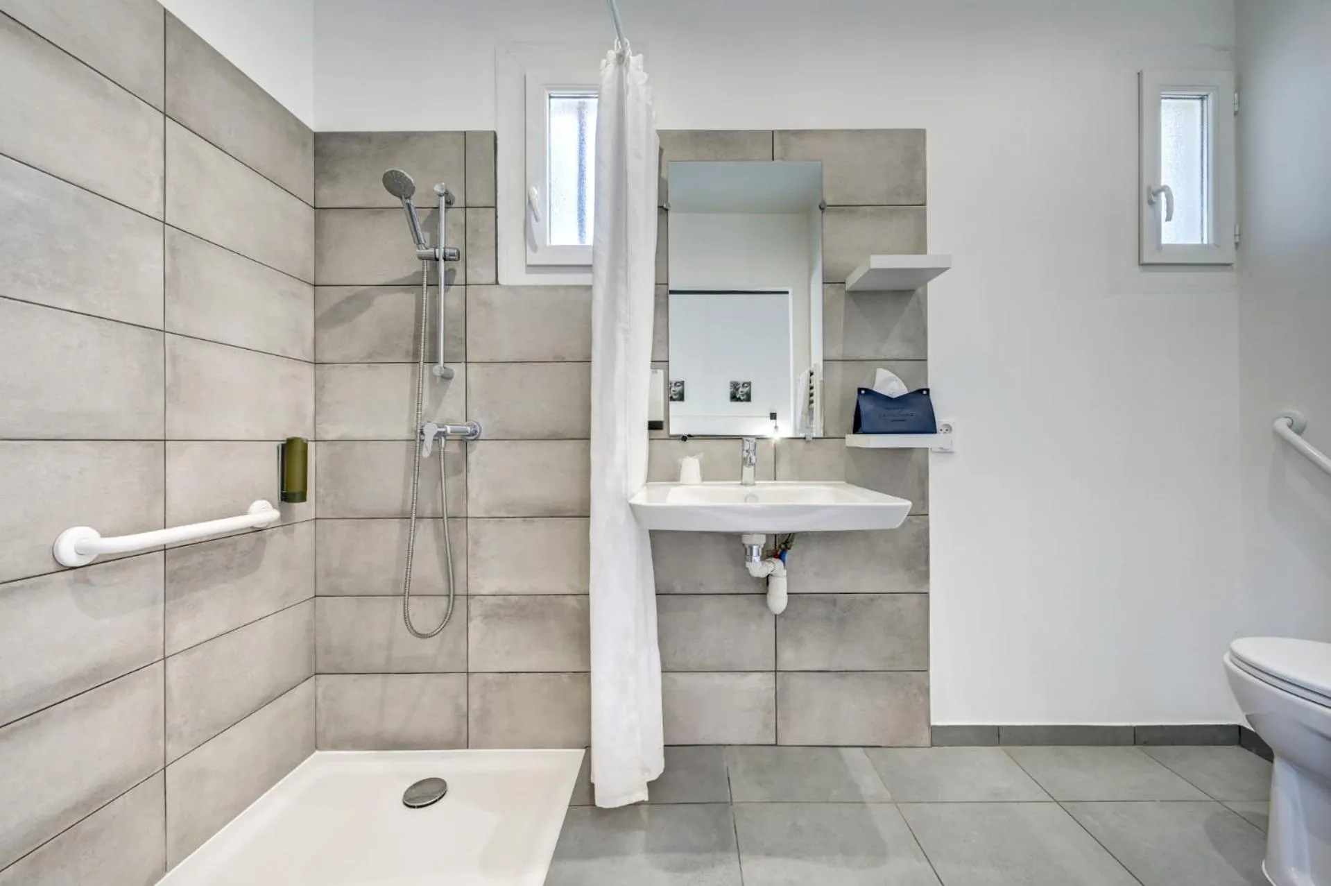 Logis Hôtel La Bastide d'Entraigues