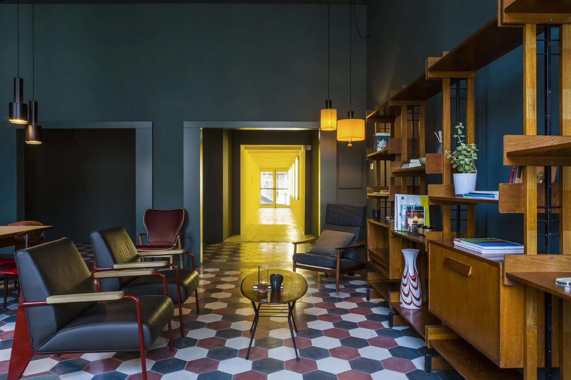 Communal lounge/ TV room in casaBASE