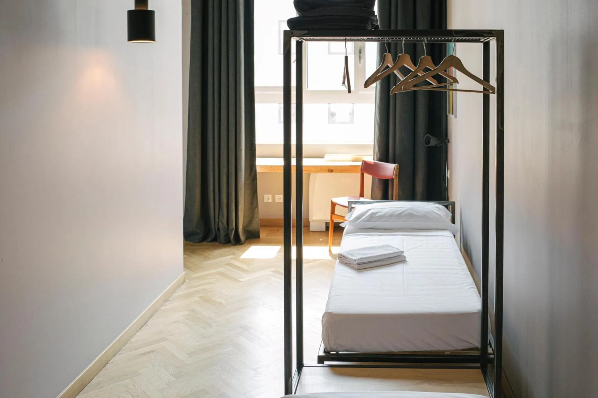 Photo of the whole room, Bed in casaBASE