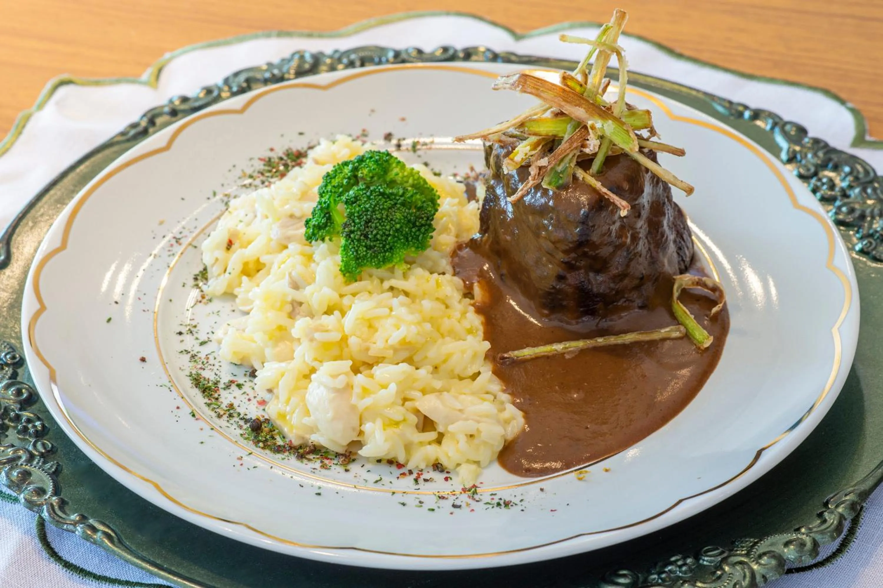 Restaurant/places to eat in Hotel Refugio da Montanha