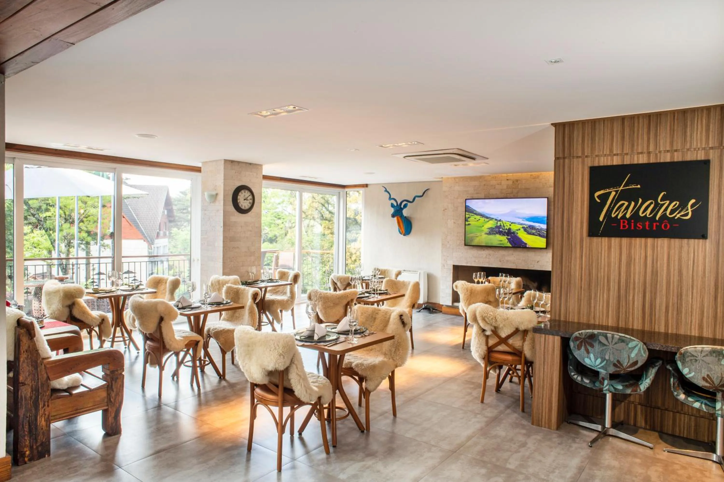 Restaurant/places to eat in Hotel Refugio da Montanha