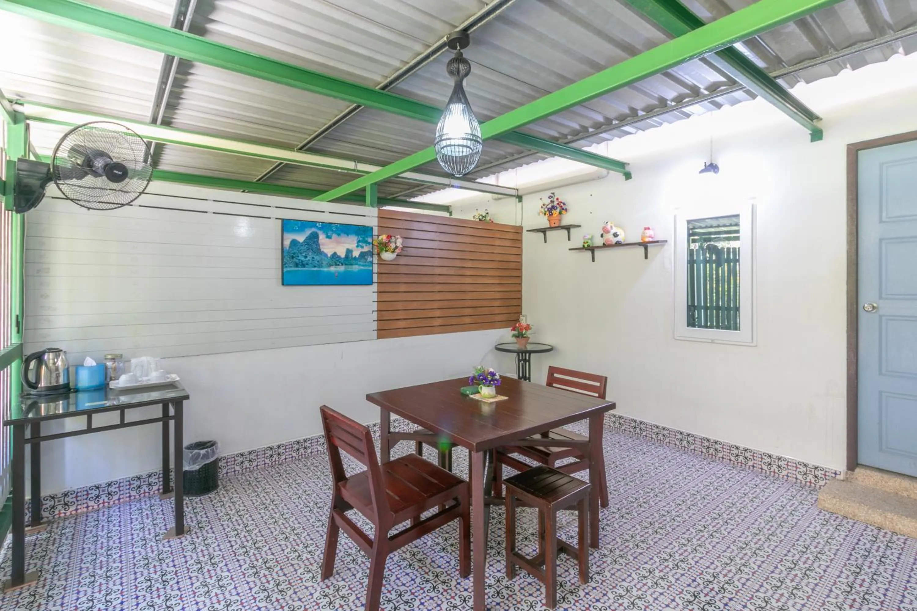 Dining area in Chaiyo Resort