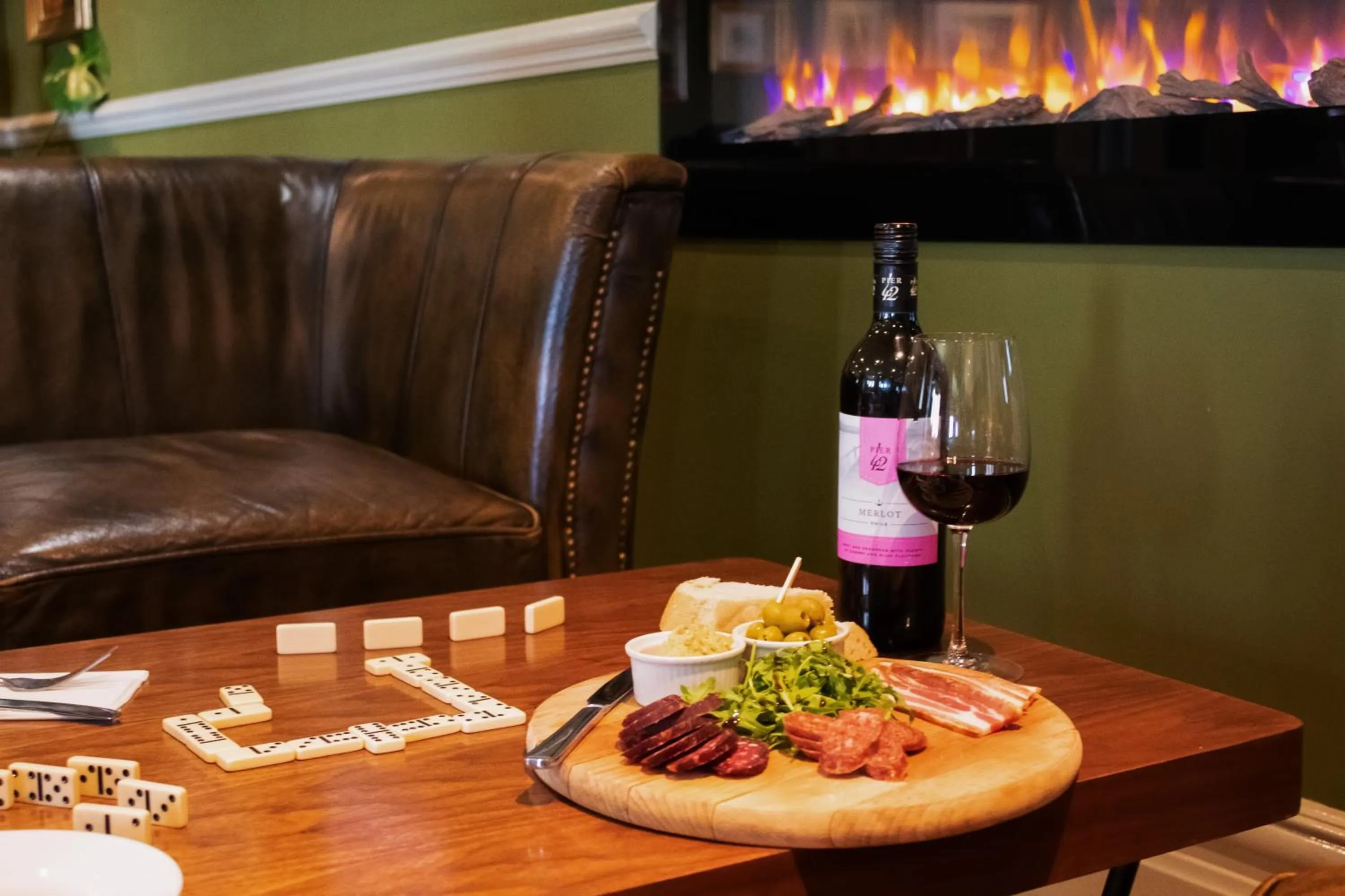 Living room in The Dog and Partridge