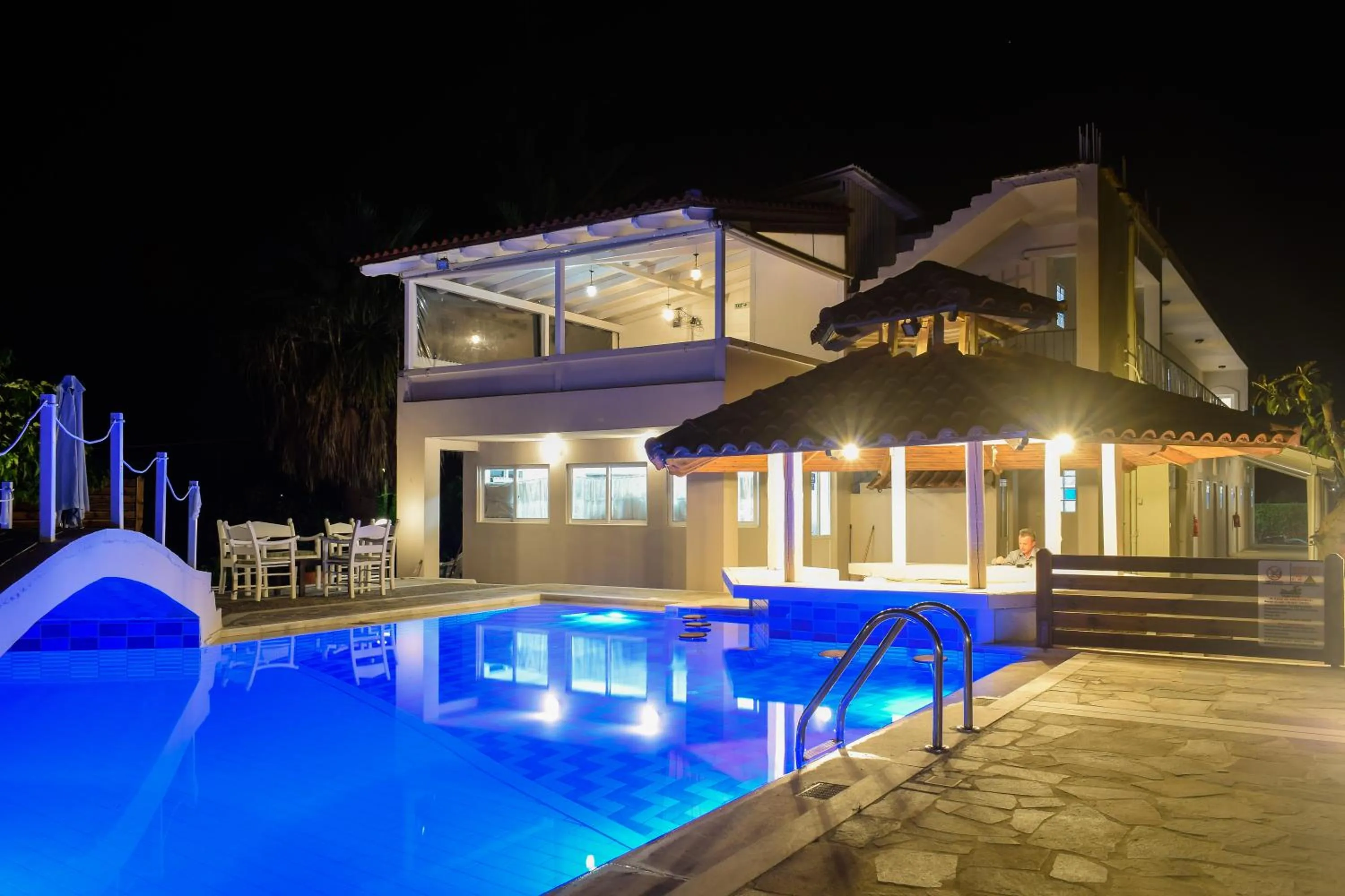 Swimming pool in Dias