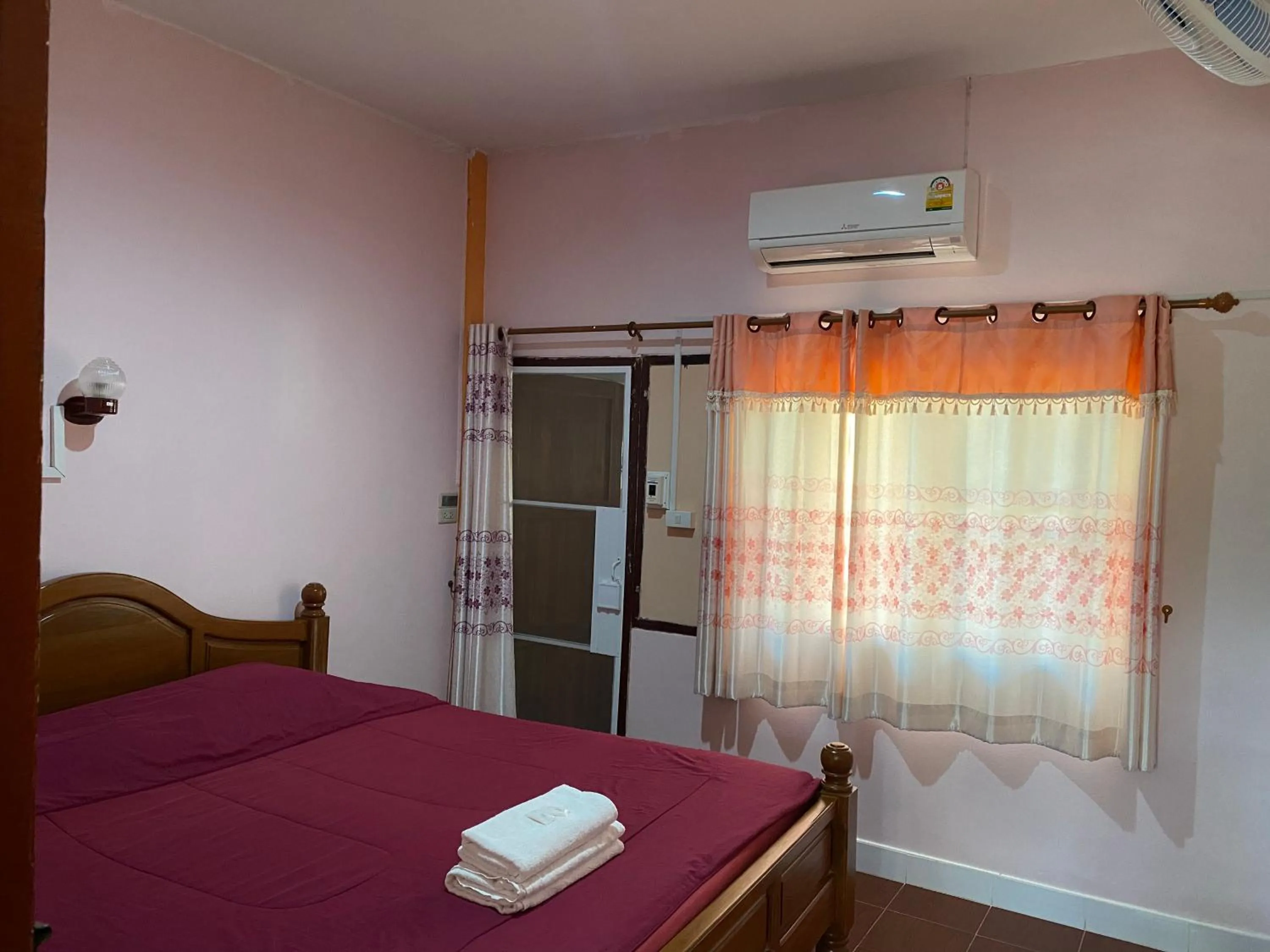 Family, Bed in Baan Suan Palm Resort