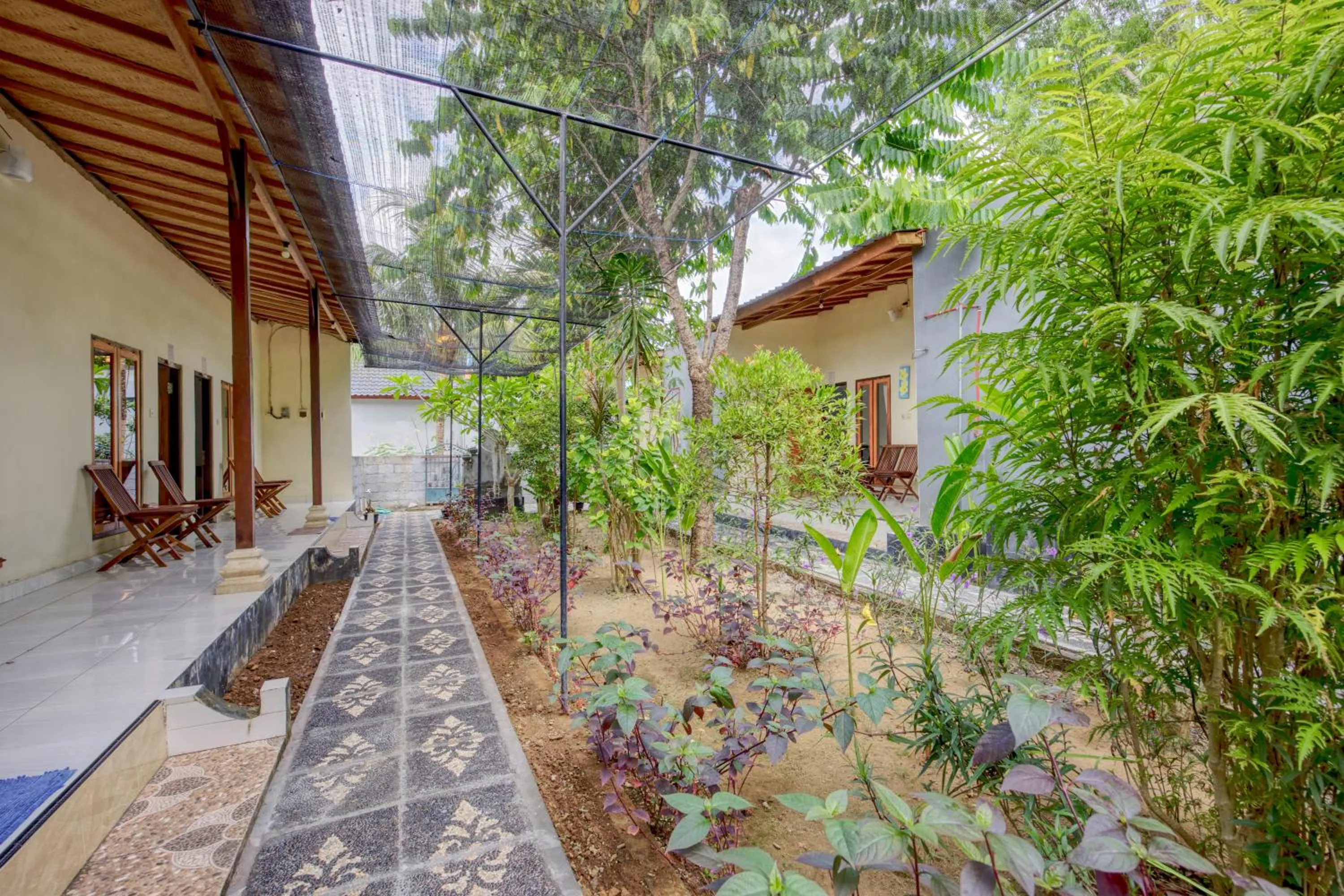 Property building in Ari La Casa