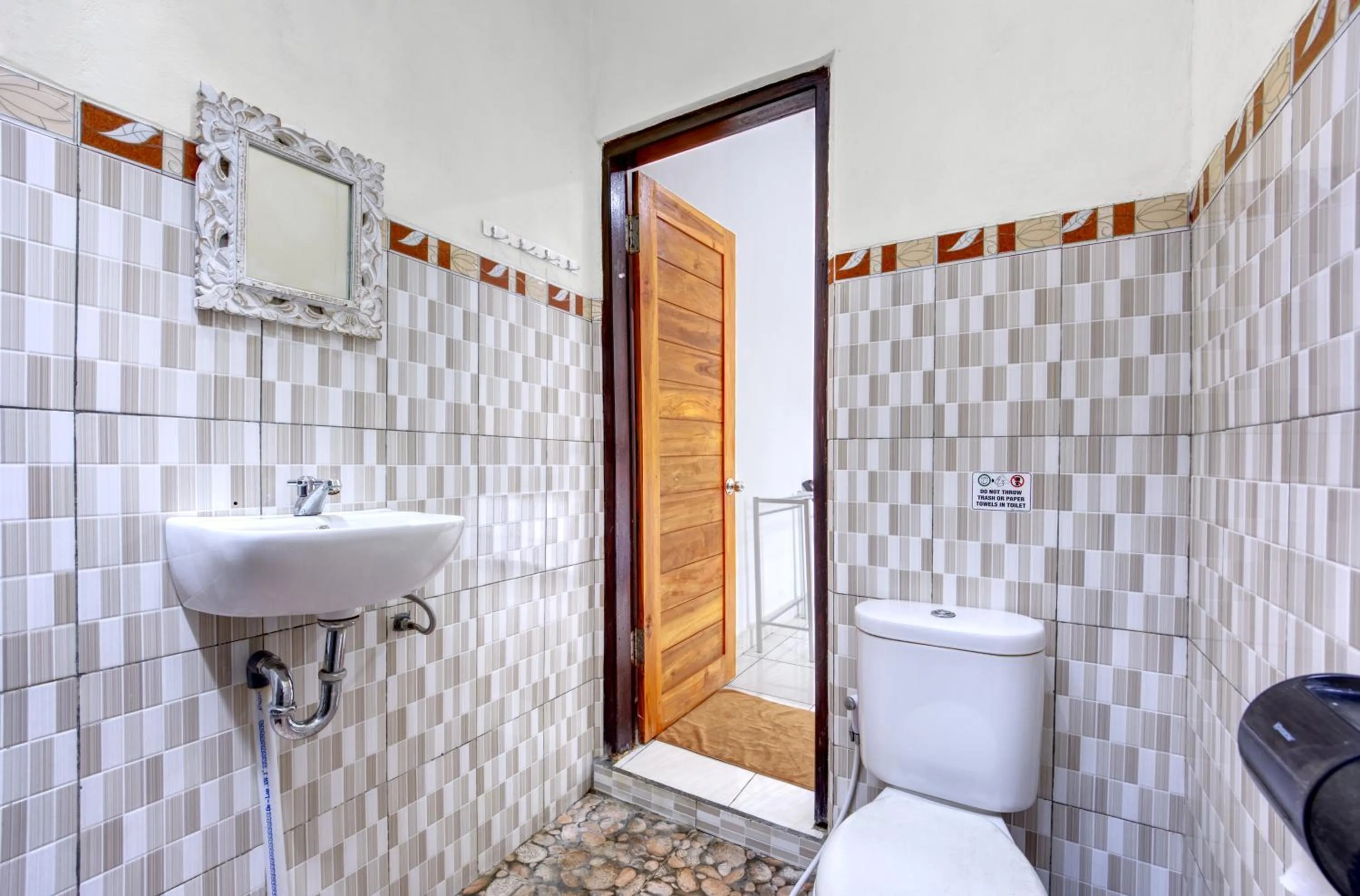 Shower in Ari La Casa