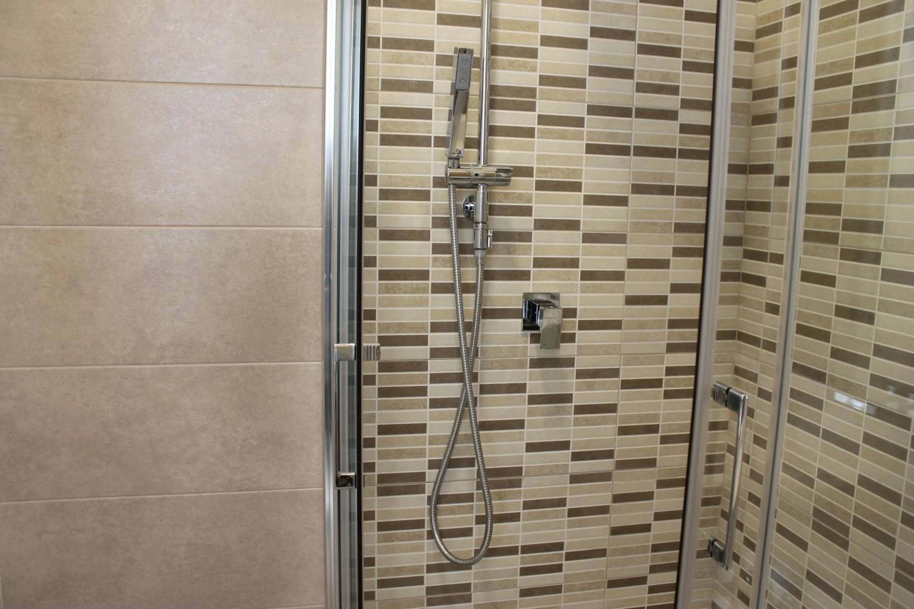 Shower in B&B Paura