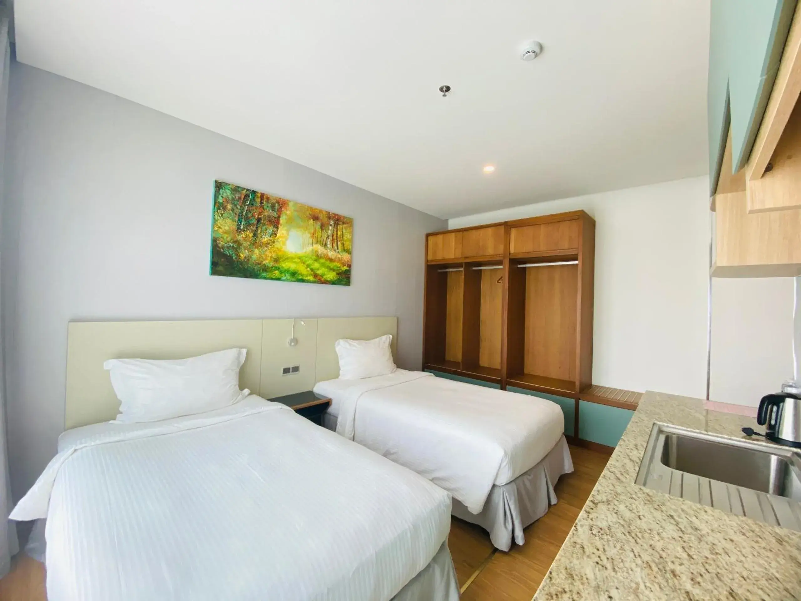 Deluxe Twin Room in NAM Hotel & Residences Deluxe Twin Room in NAM Hotel & Residences