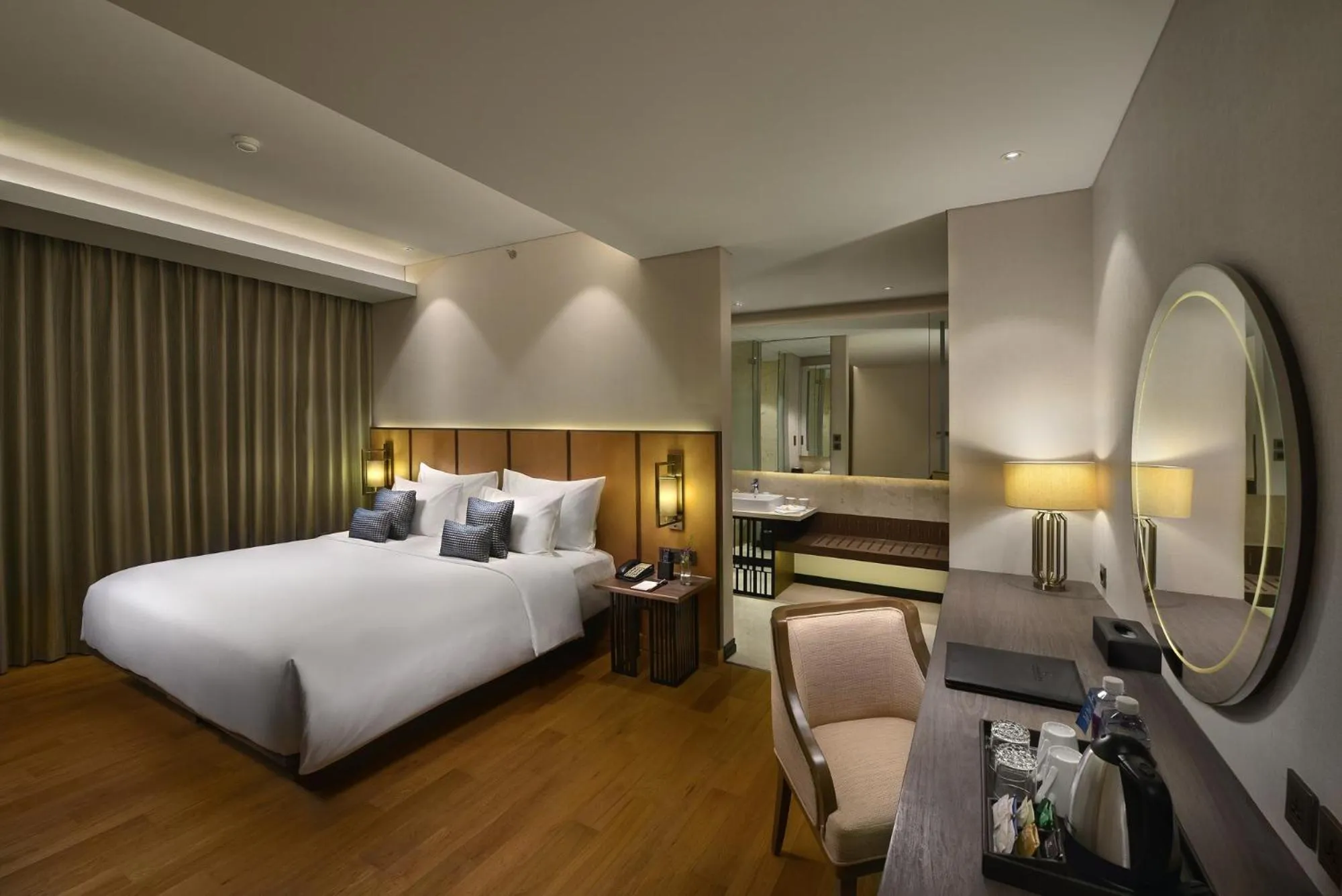 Bed in Golden Tulip Holland Resort Batu