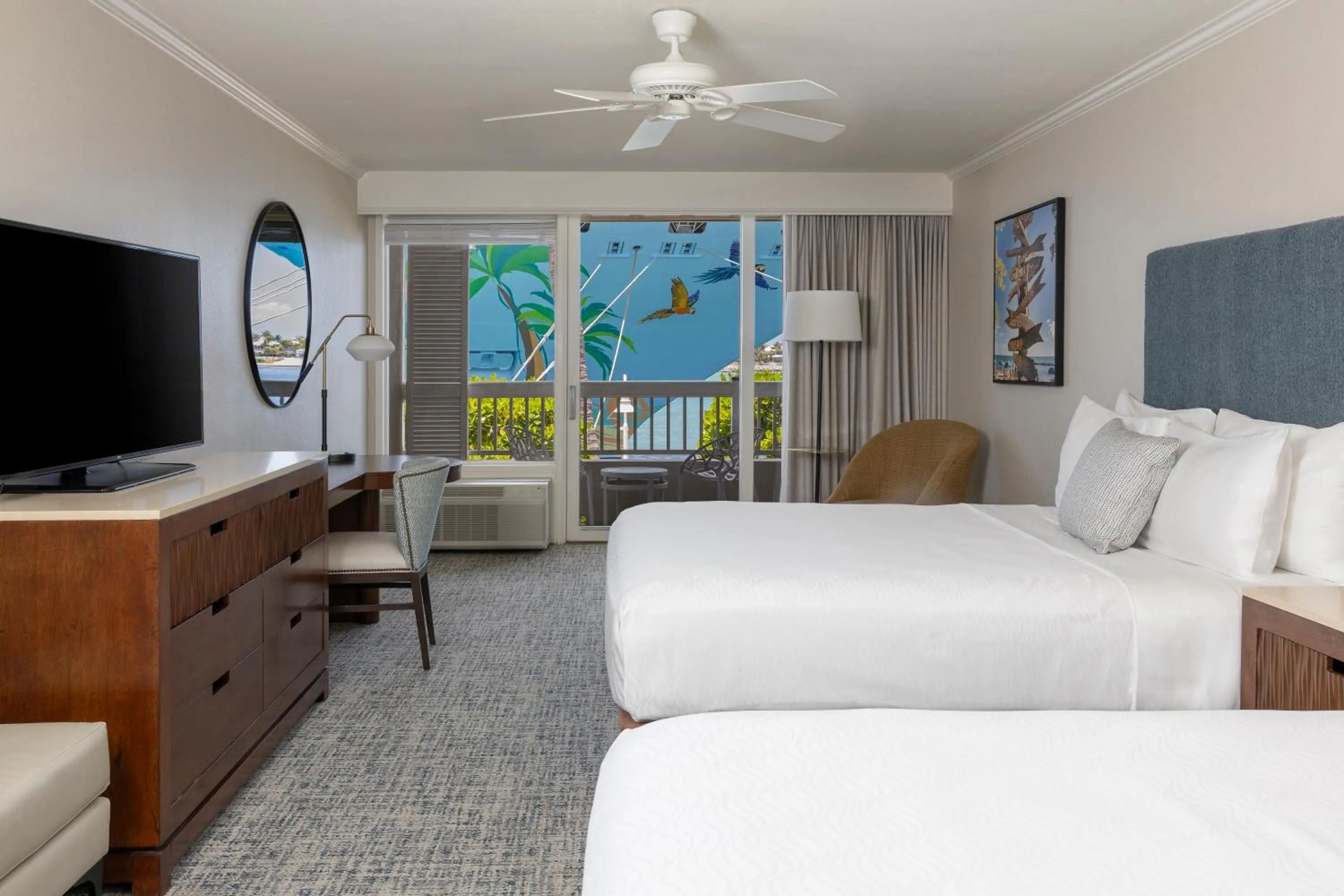 Bed in Opal Key Resort & Marina