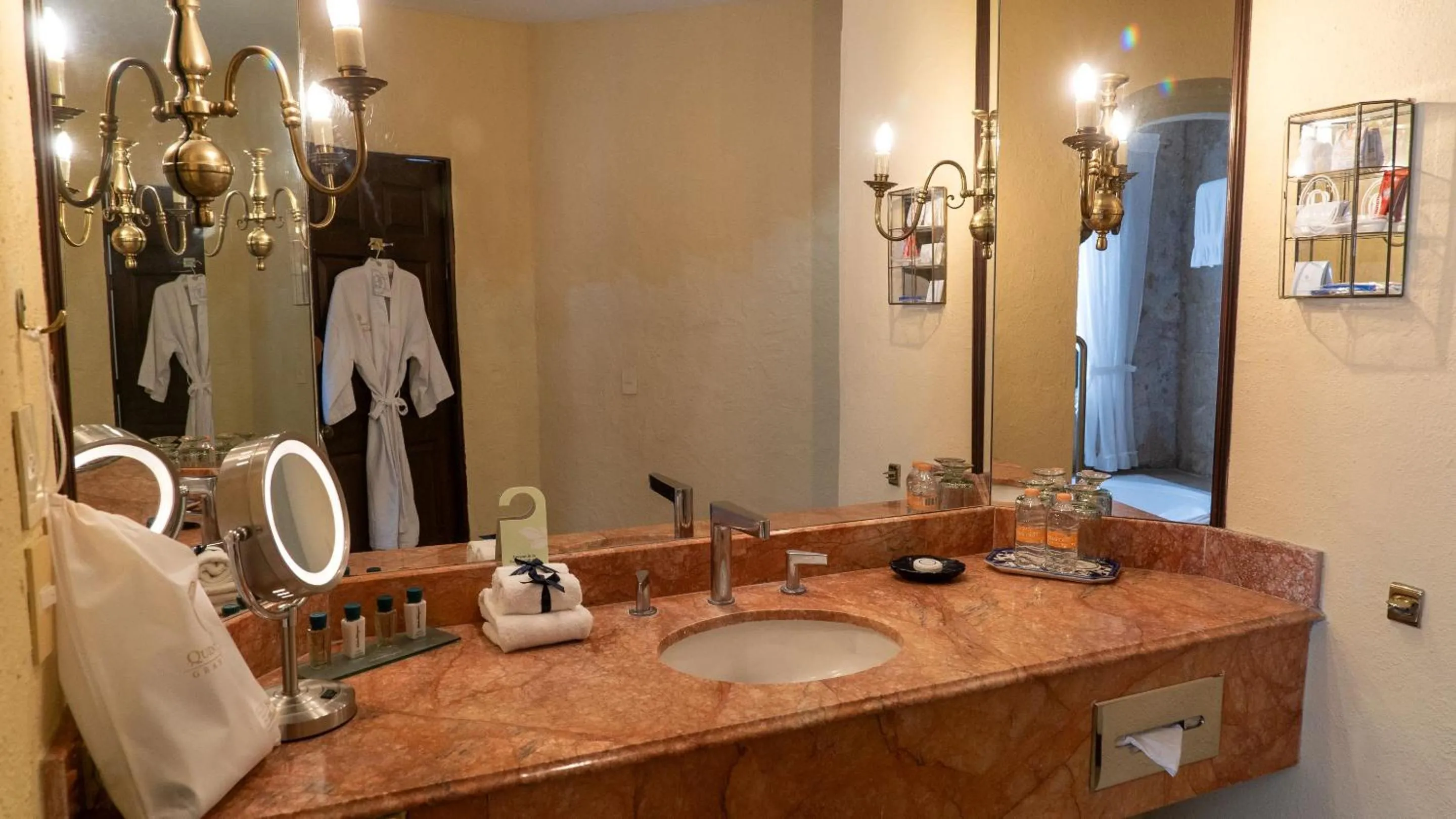 Bathroom in Quinta Real Aguascalientes