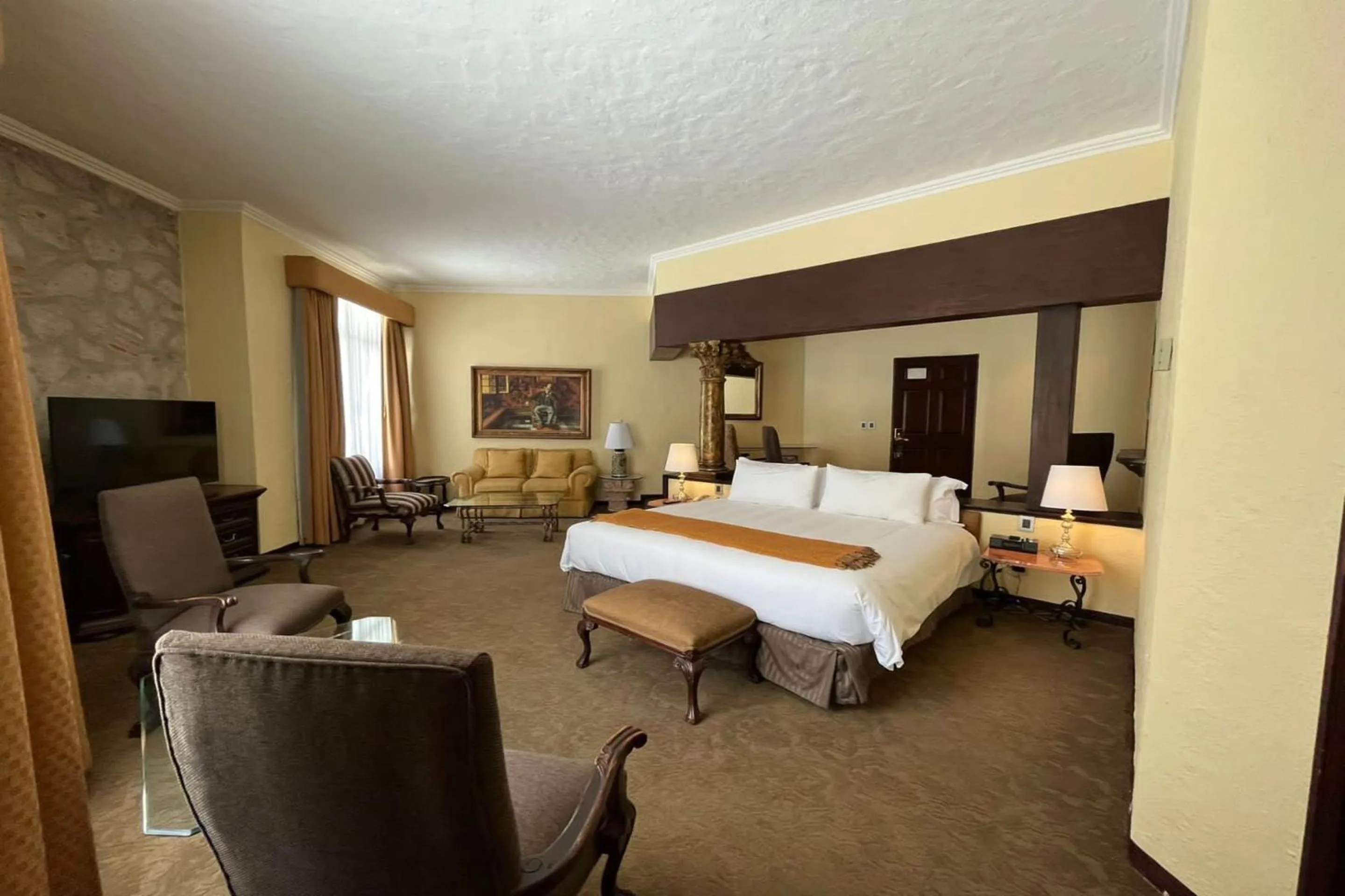 Photo of the whole room, Bed in Quinta Real Aguascalientes