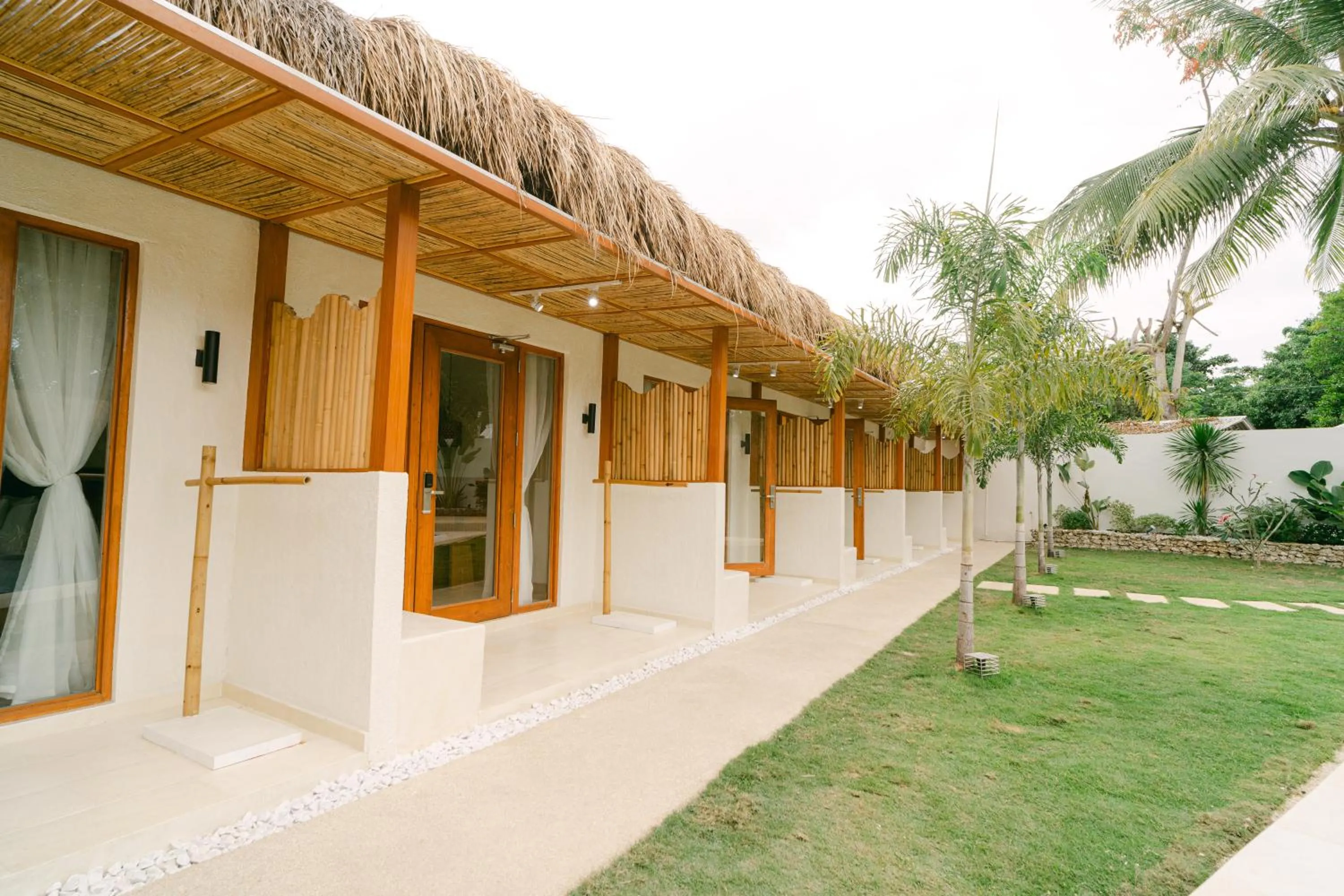 Property building in LEUX Hotel Alona Panglao