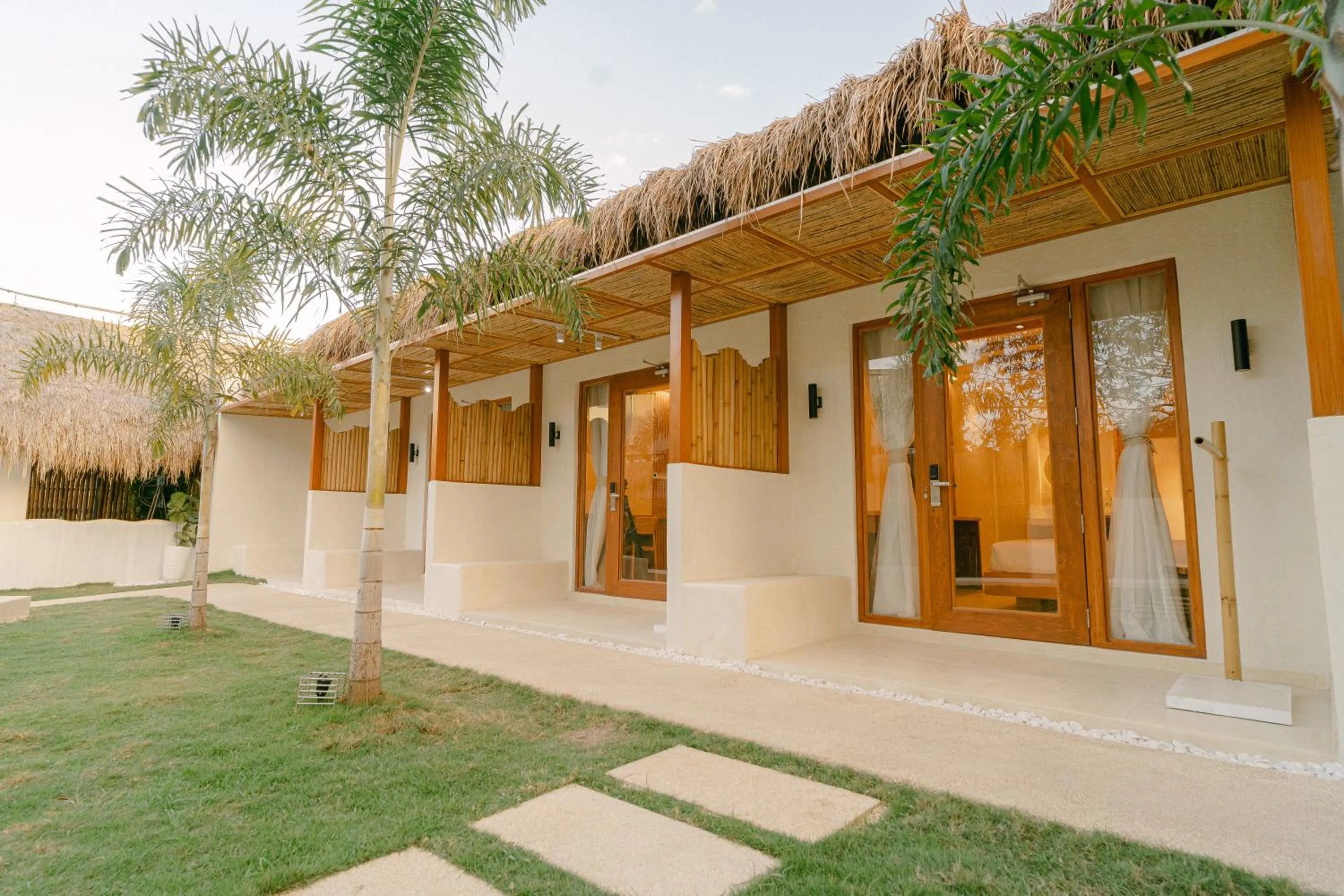 Property building in LEUX Hotel Alona Panglao