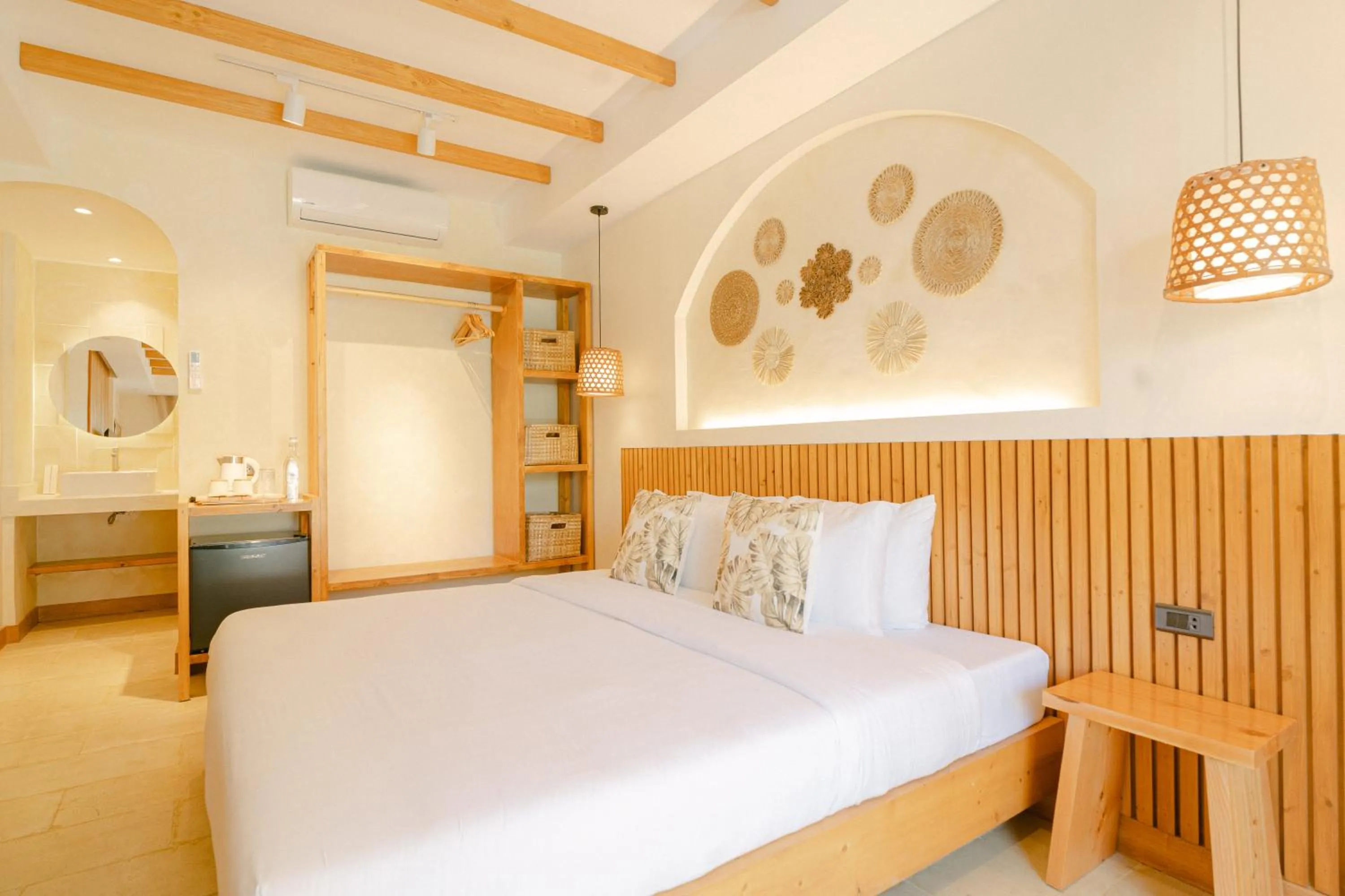Bed in LEUX Hotel Alona Panglao