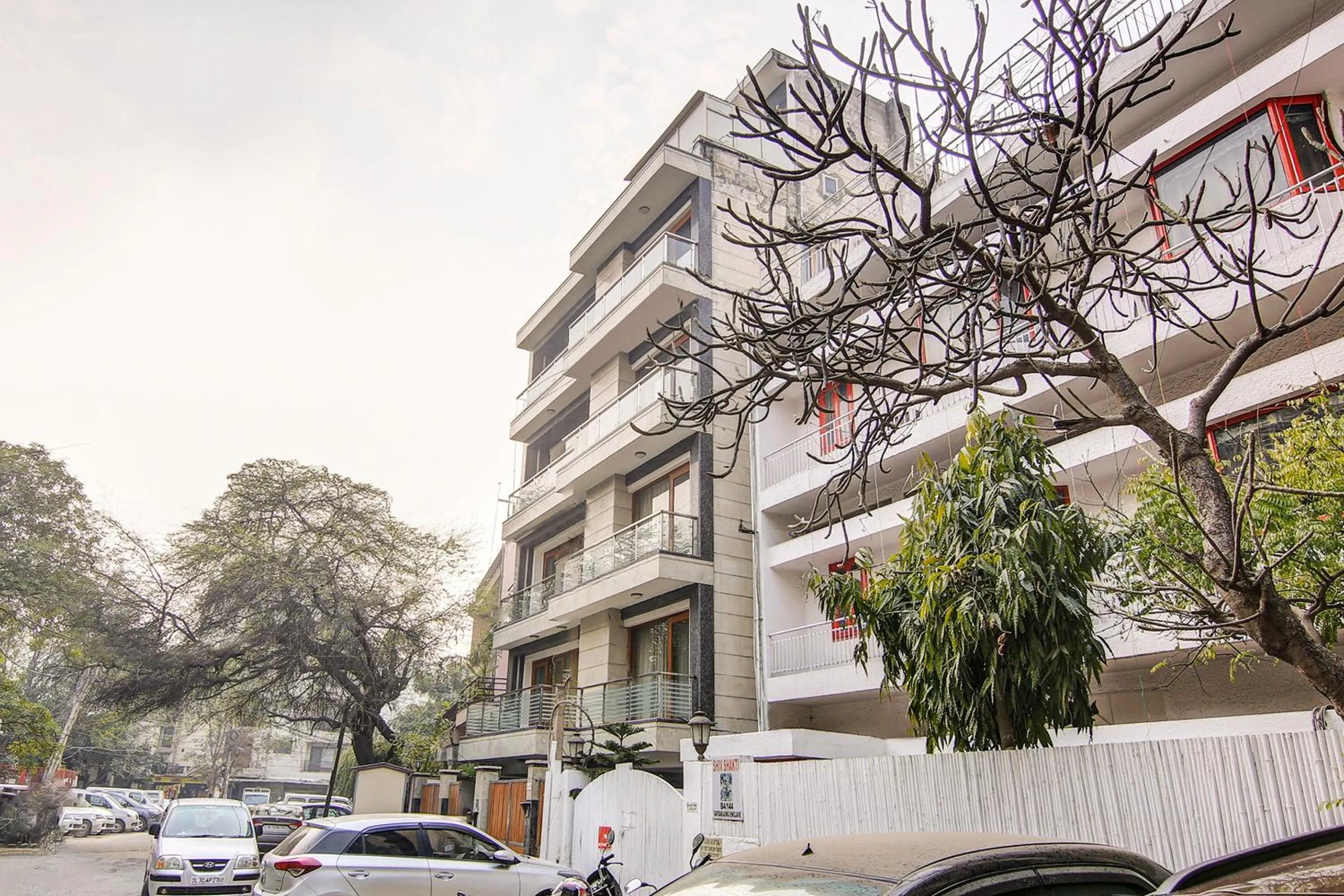 Facade/entrance in Hotel O Shiv Shakti Inn Near Kamal Cinema