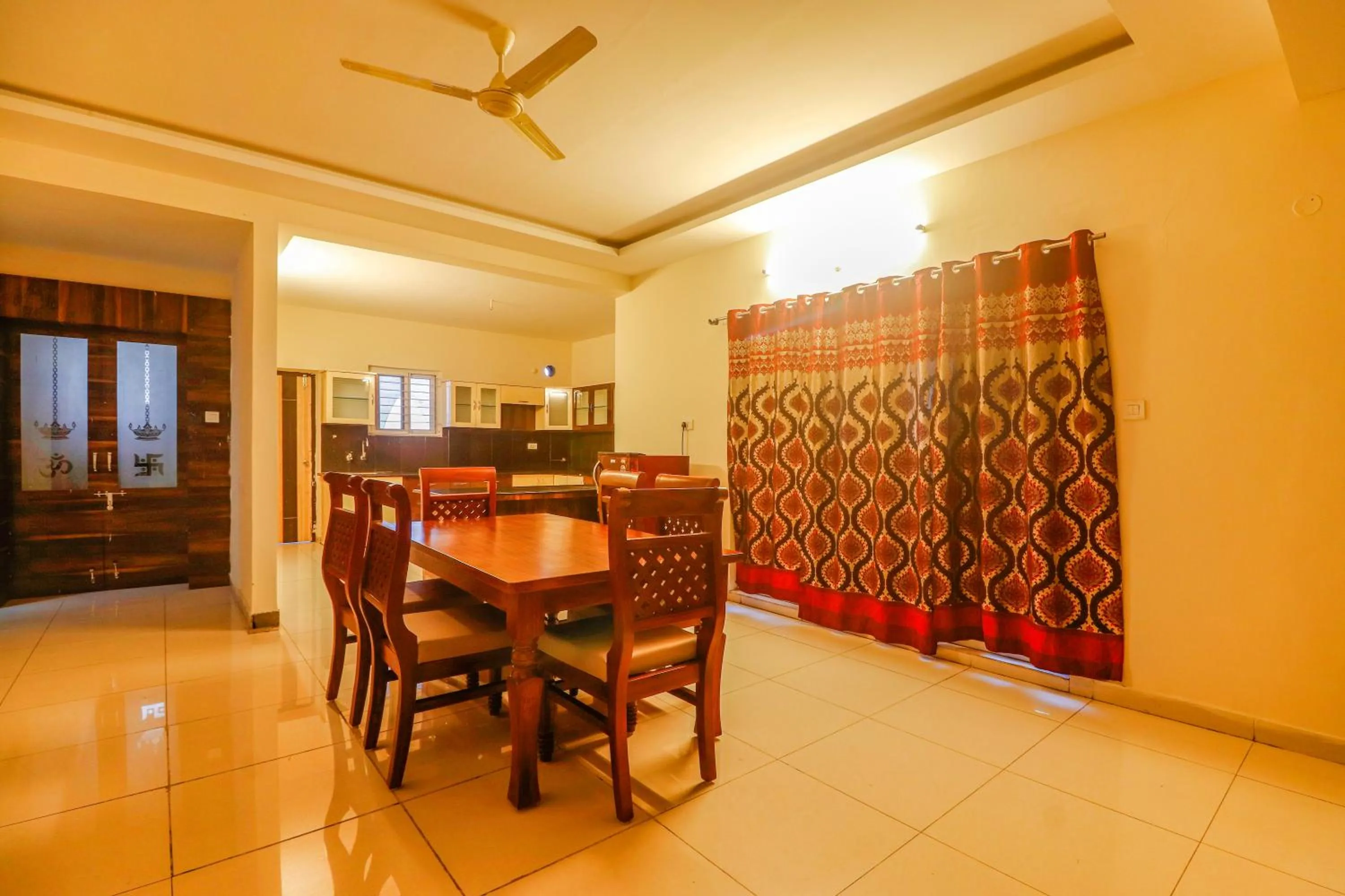 Dining area in Via Direct Checkin - Nr Hitech City