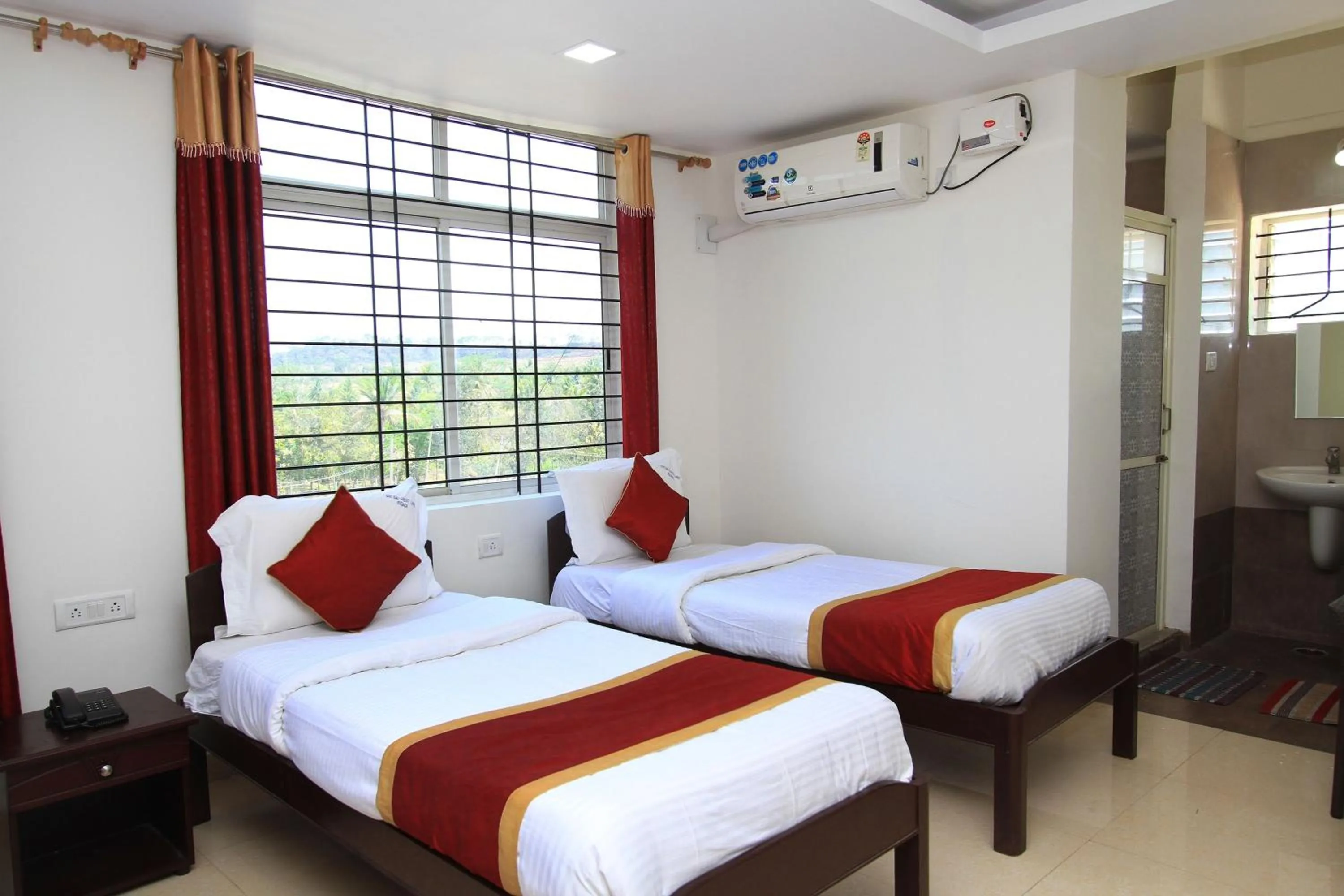 Bedroom, Bed in Hotel O Sri Sai Residency