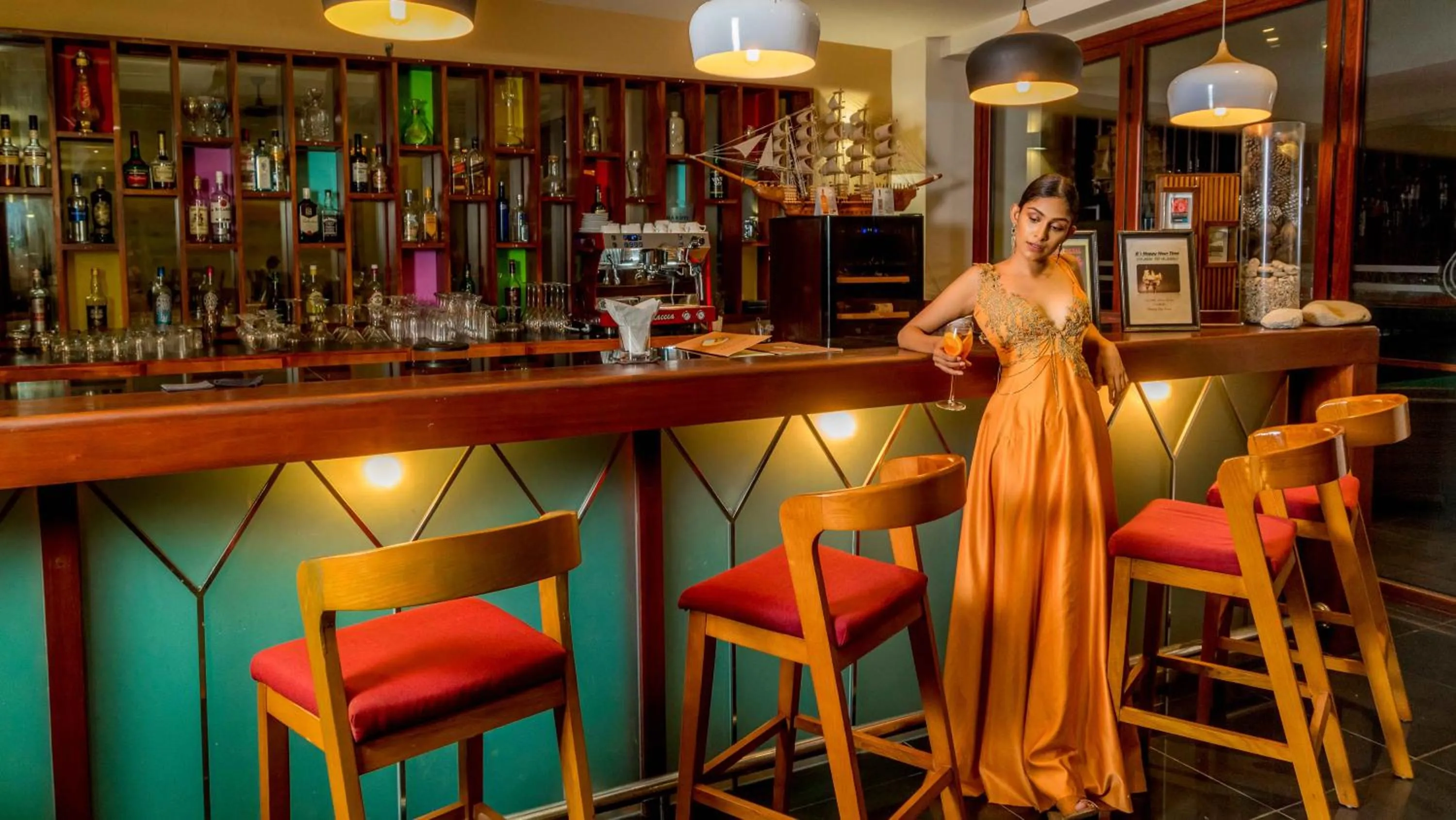 Lounge or bar in Sooriya Resort & Spa