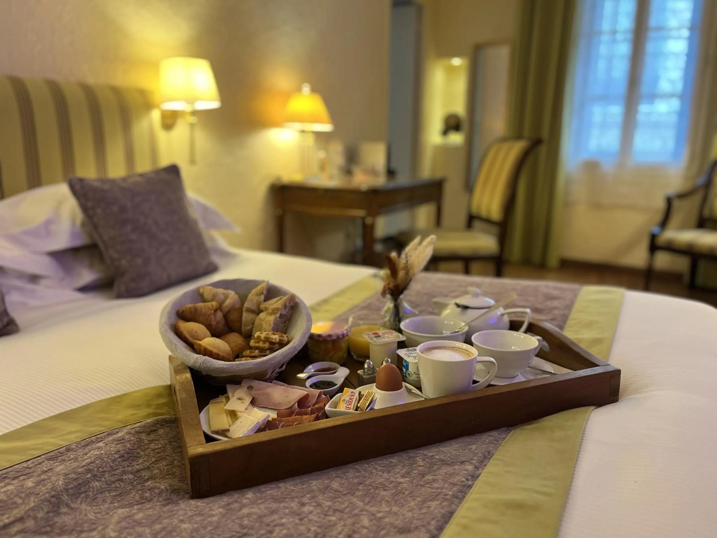 Breakfast, Bed in Hotel d'Aragon - Place de la Comédie