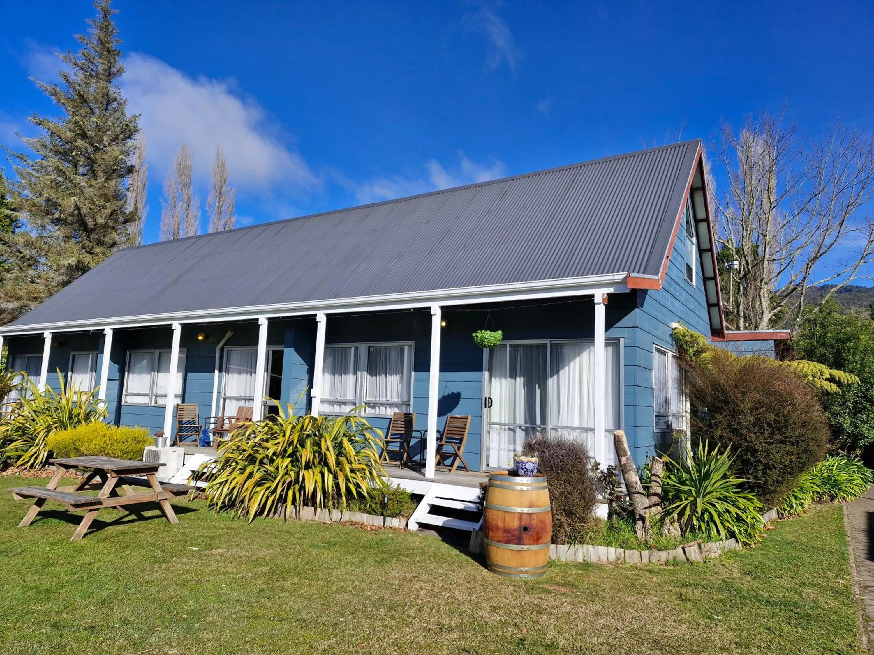 Property building in Tokaanu Lodge Motel