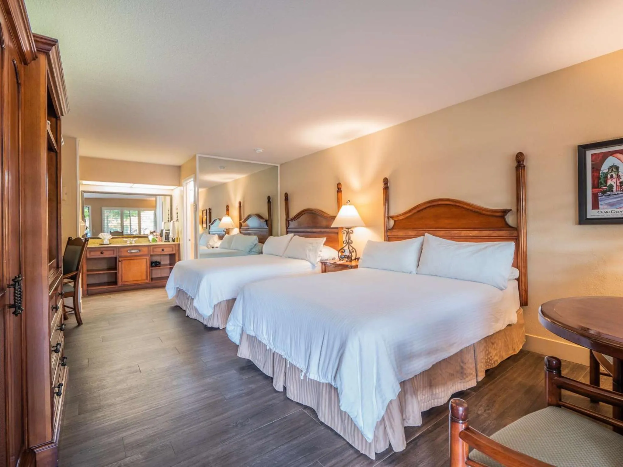 Photo of the whole room, Bed in Casa Ojai Inn