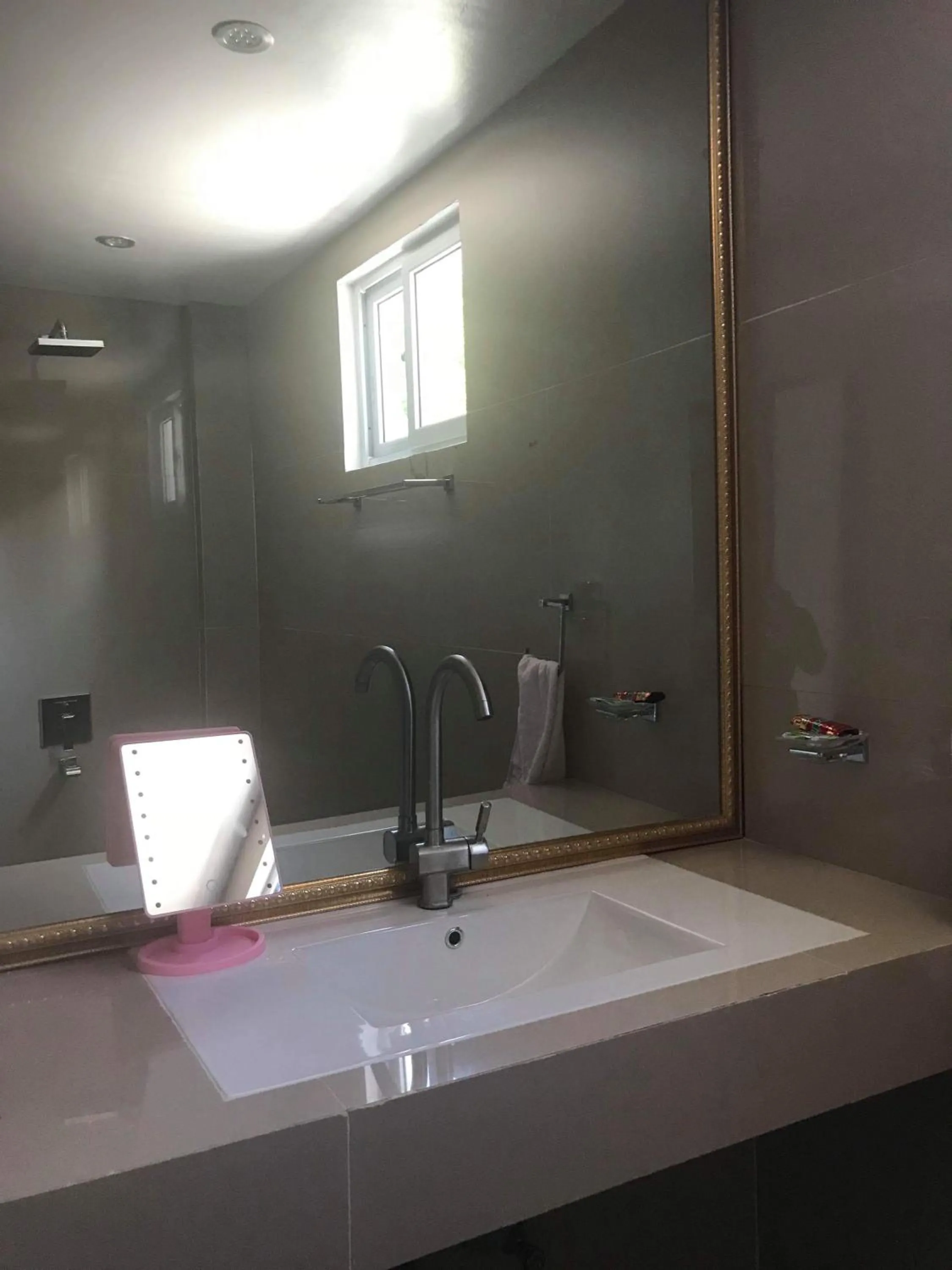 Cabilao Sunset Dive & Beach Resort