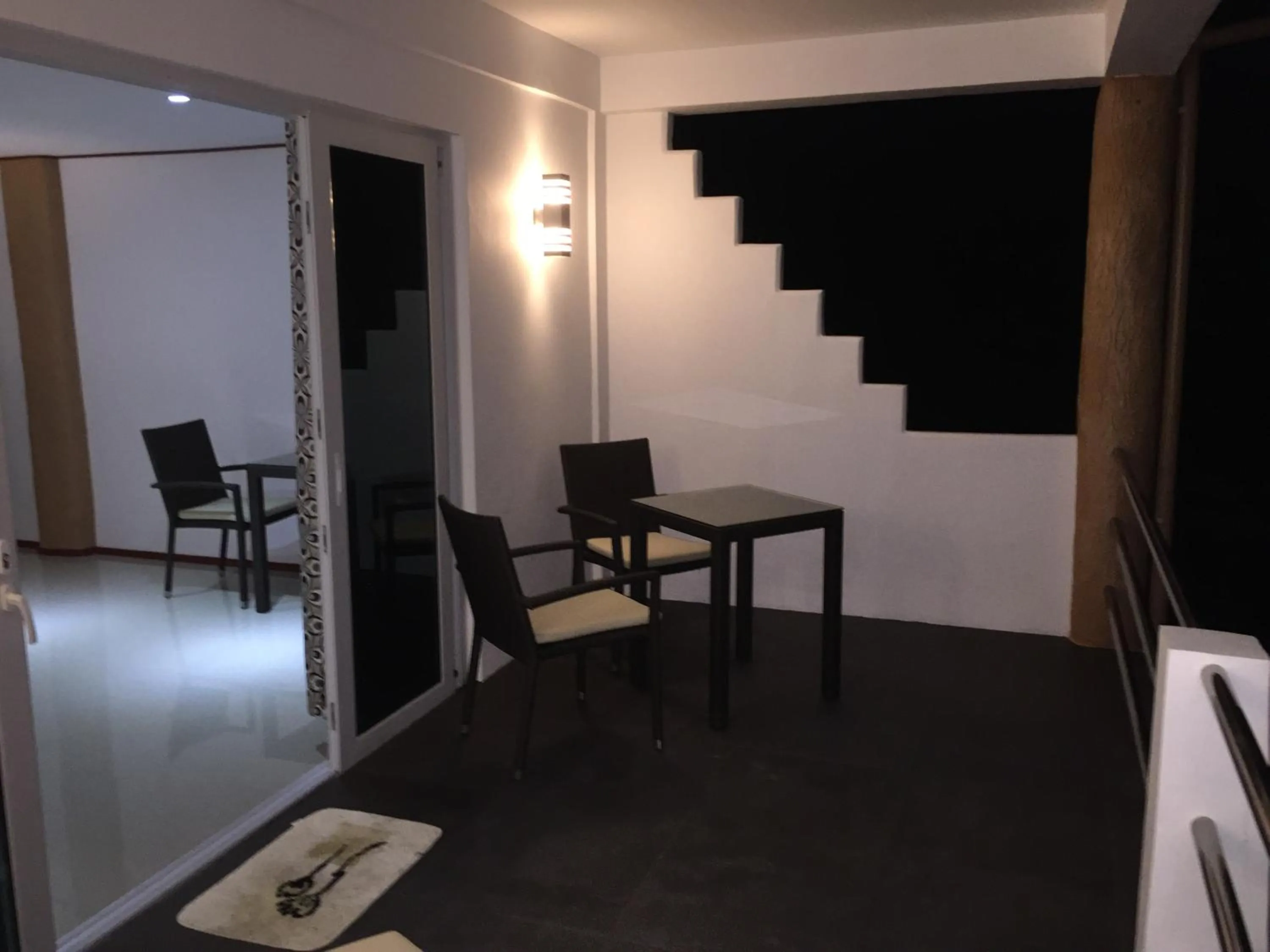 Cabilao Sunset Dive & Beach Resort