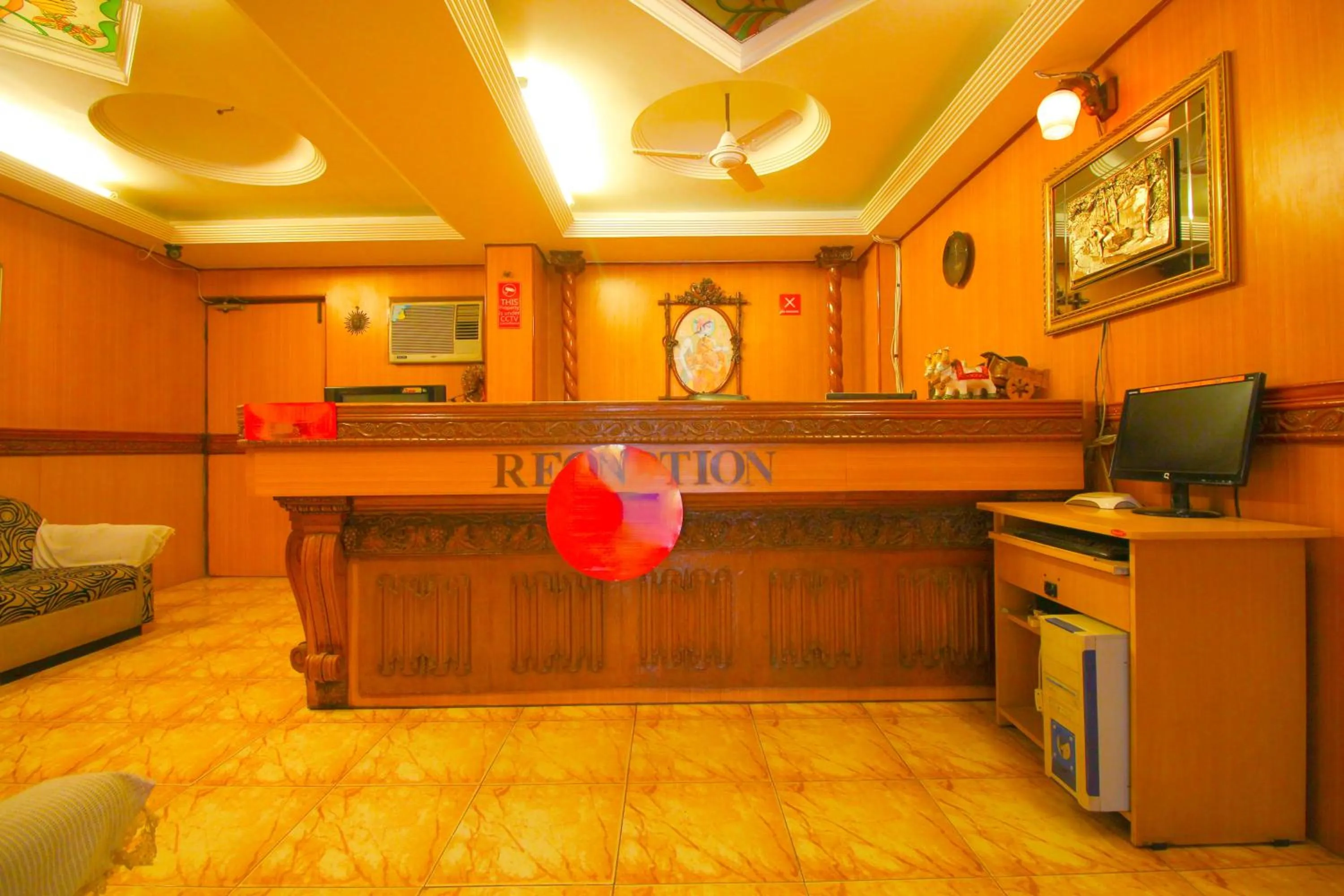 Facade/entrance in Hotel Upasana