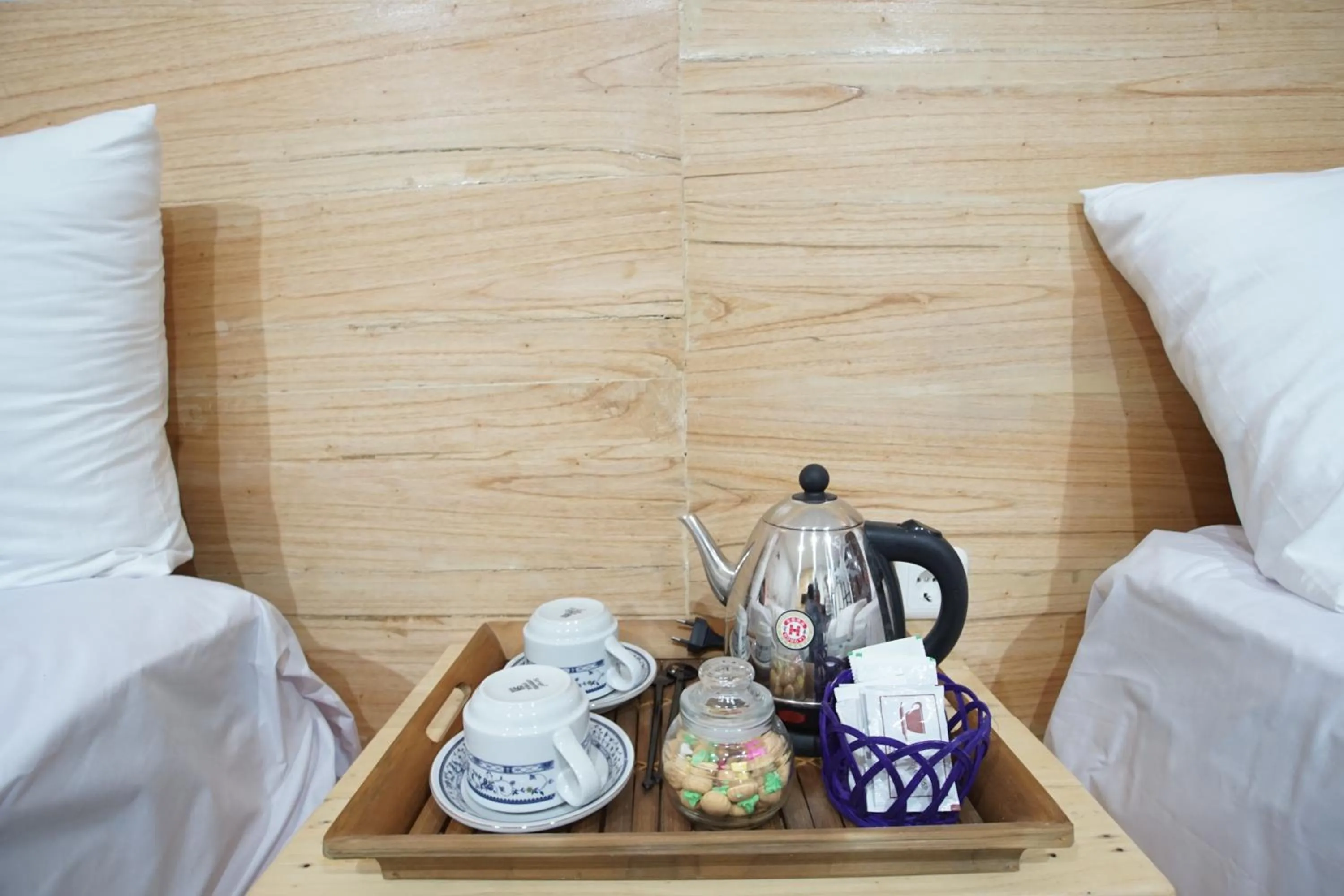 Photo of the whole room, Bed in Omah Njonja Bed & Brasserie