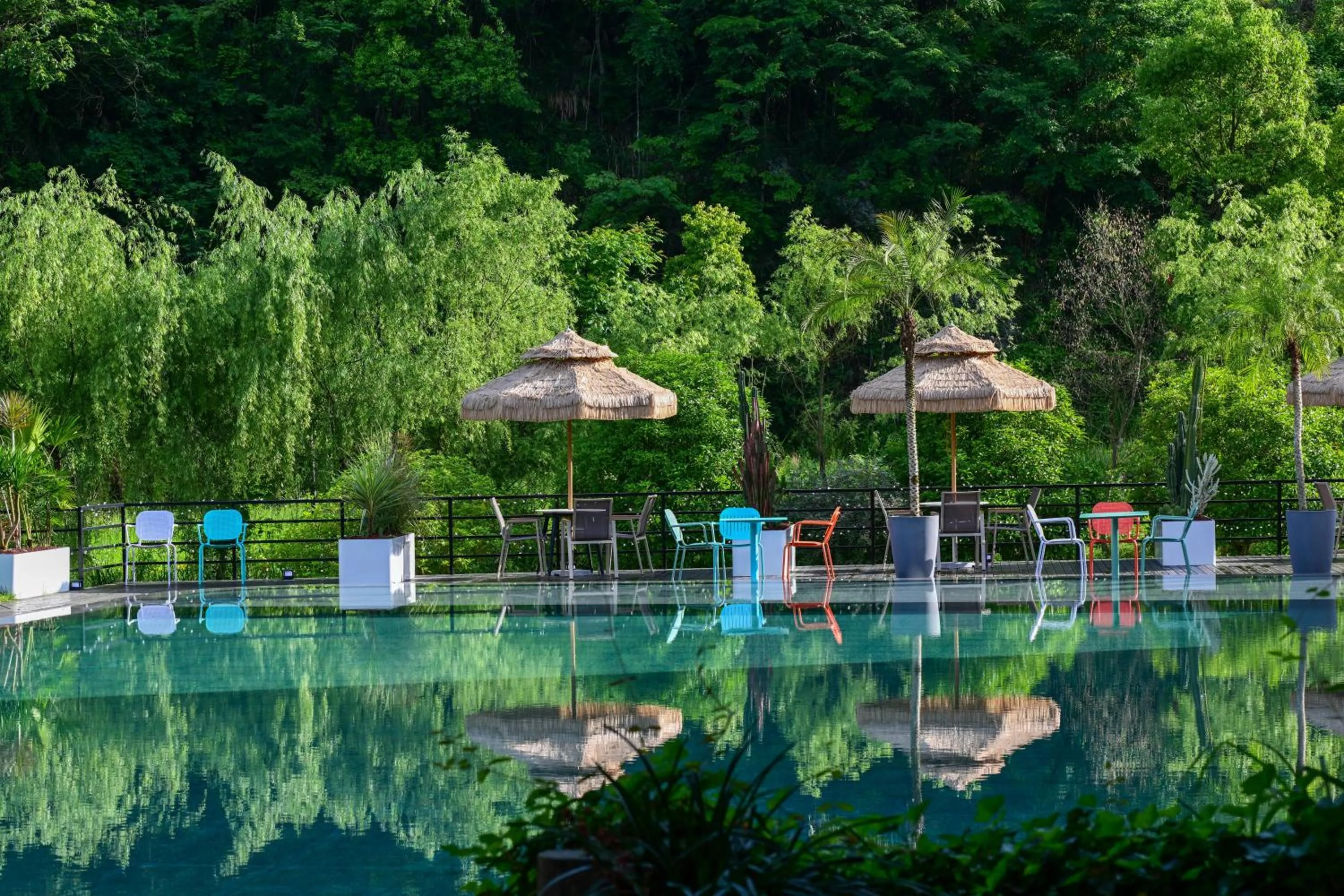 Property building in Homeward Mountain Resort