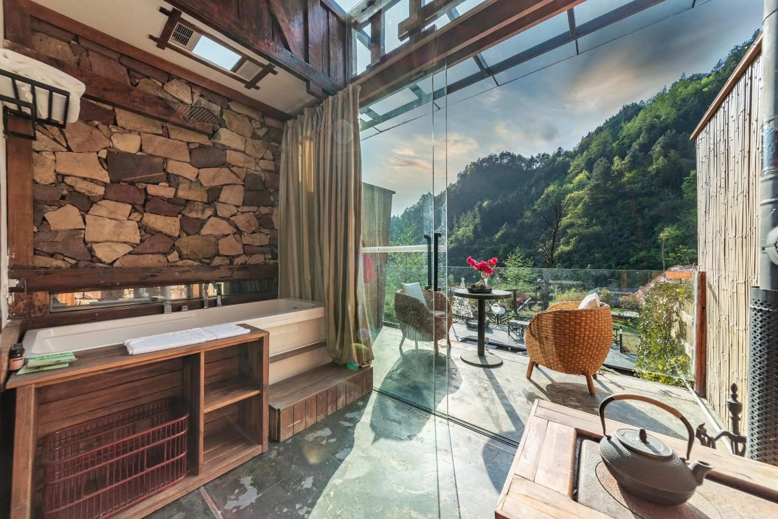 Bathroom in Homeward Mountain Resort