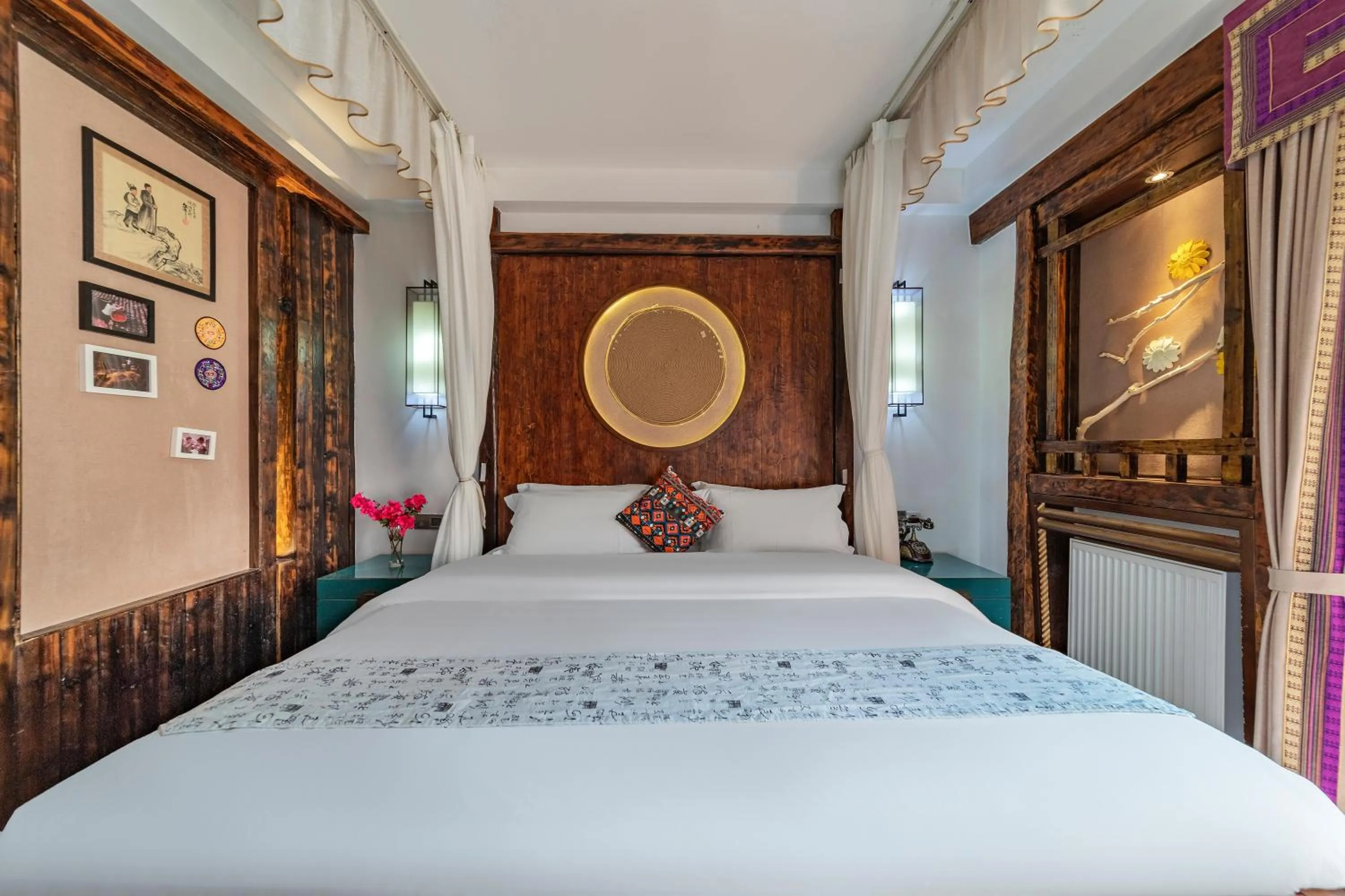 Bed in Homeward Mountain Resort