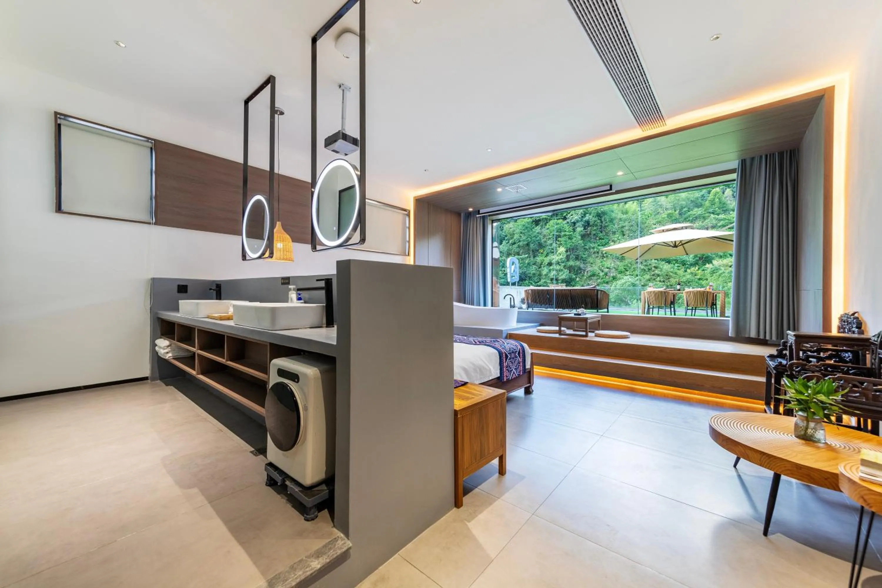 Bed in Homeward Mountain Resort