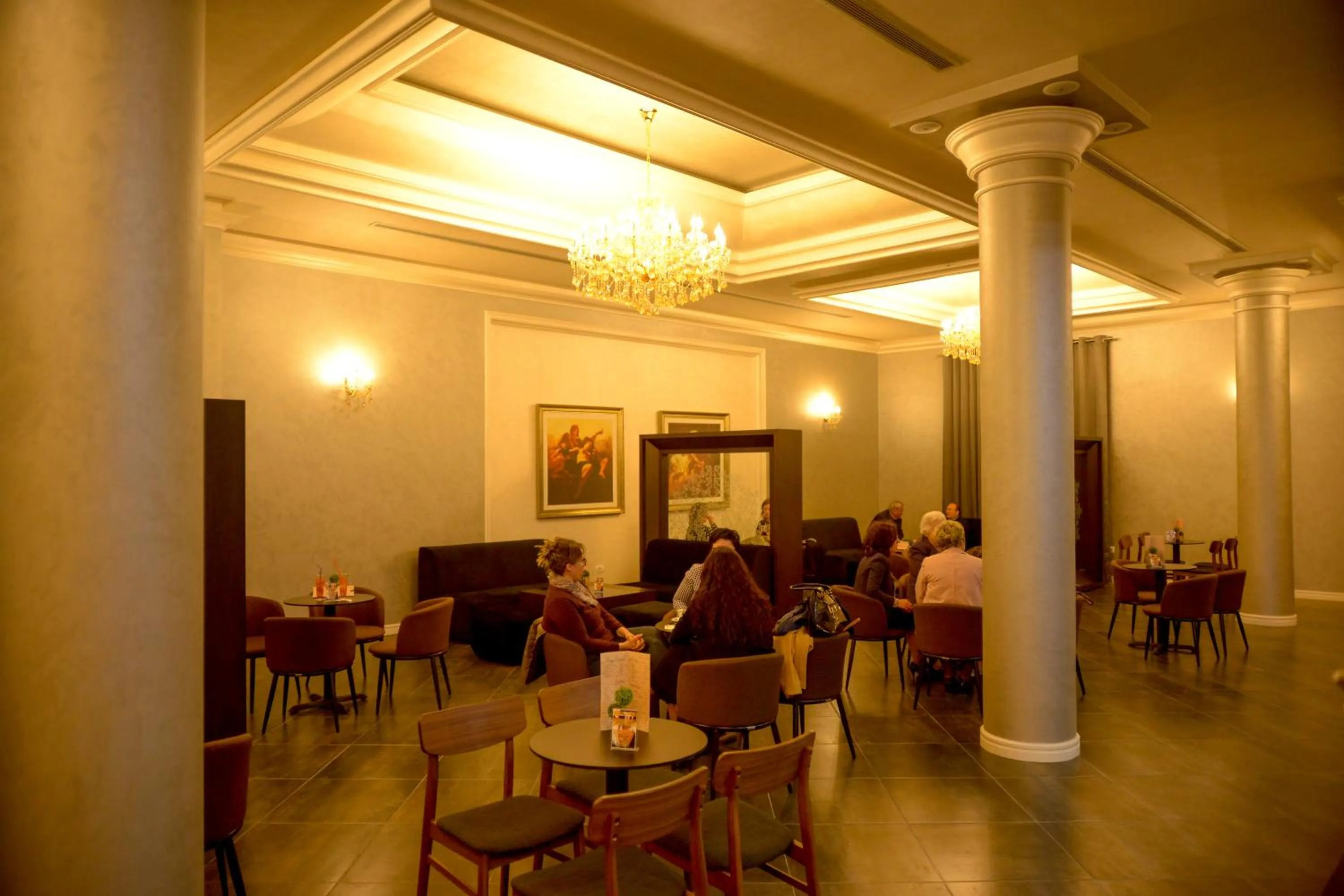 Lounge or bar in Hotel Vila Imperial