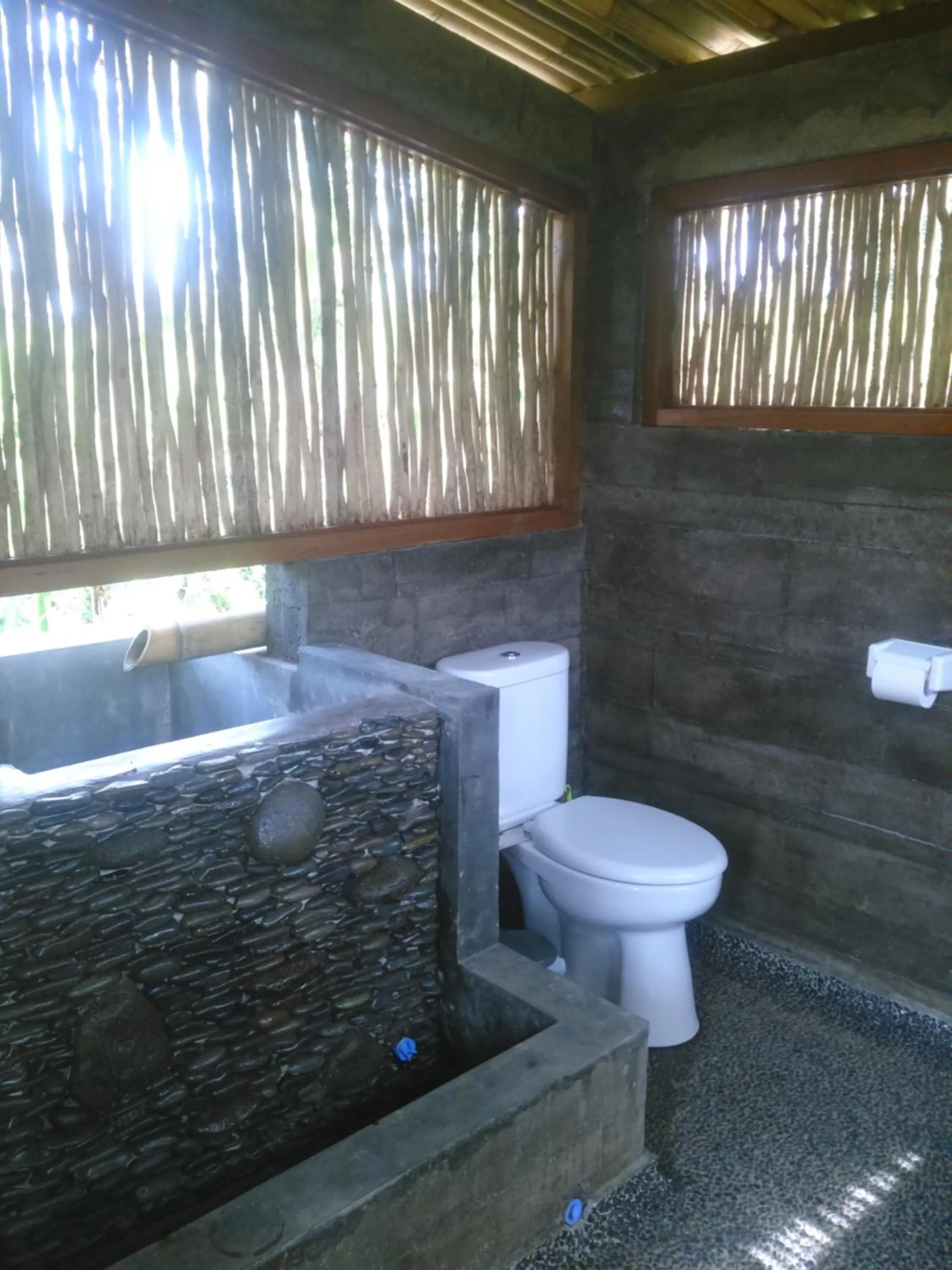 Toilet in Uma Nirmala Aling-Aling