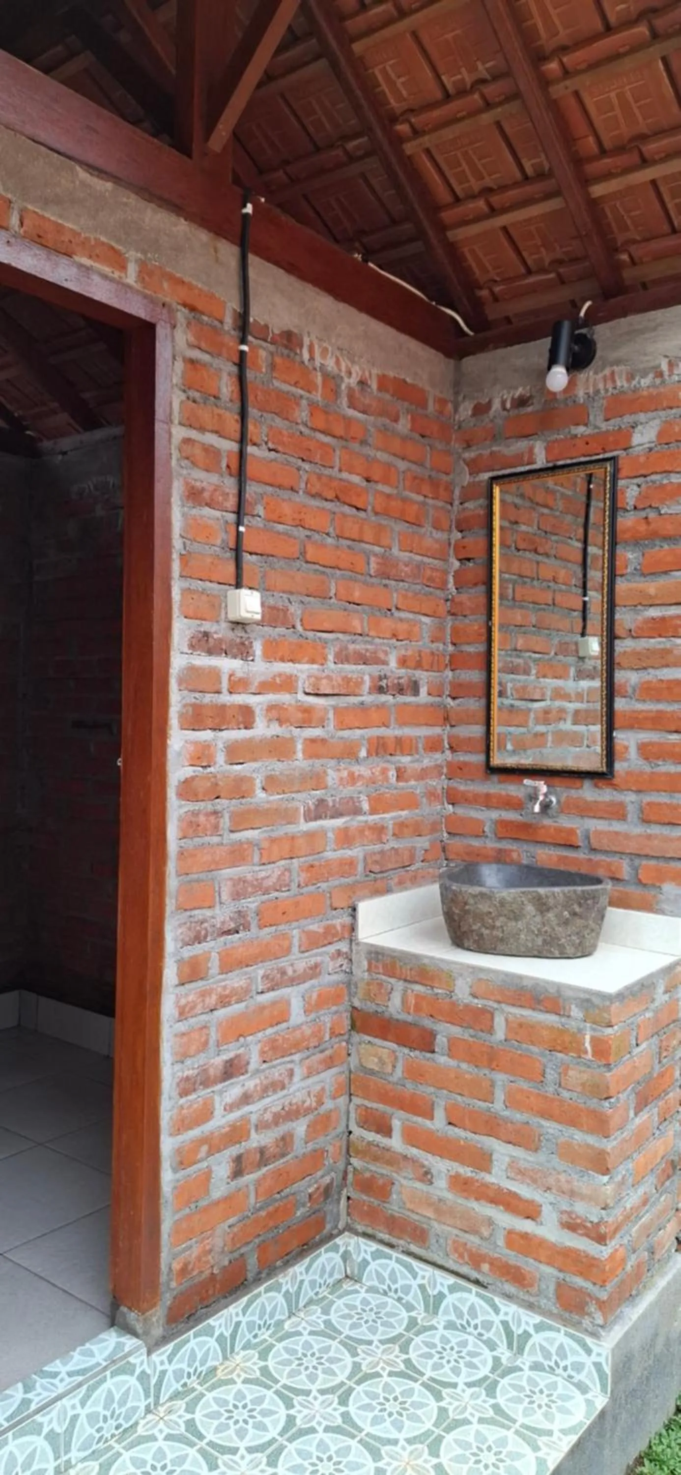 Uma Nirmala Aling-Aling