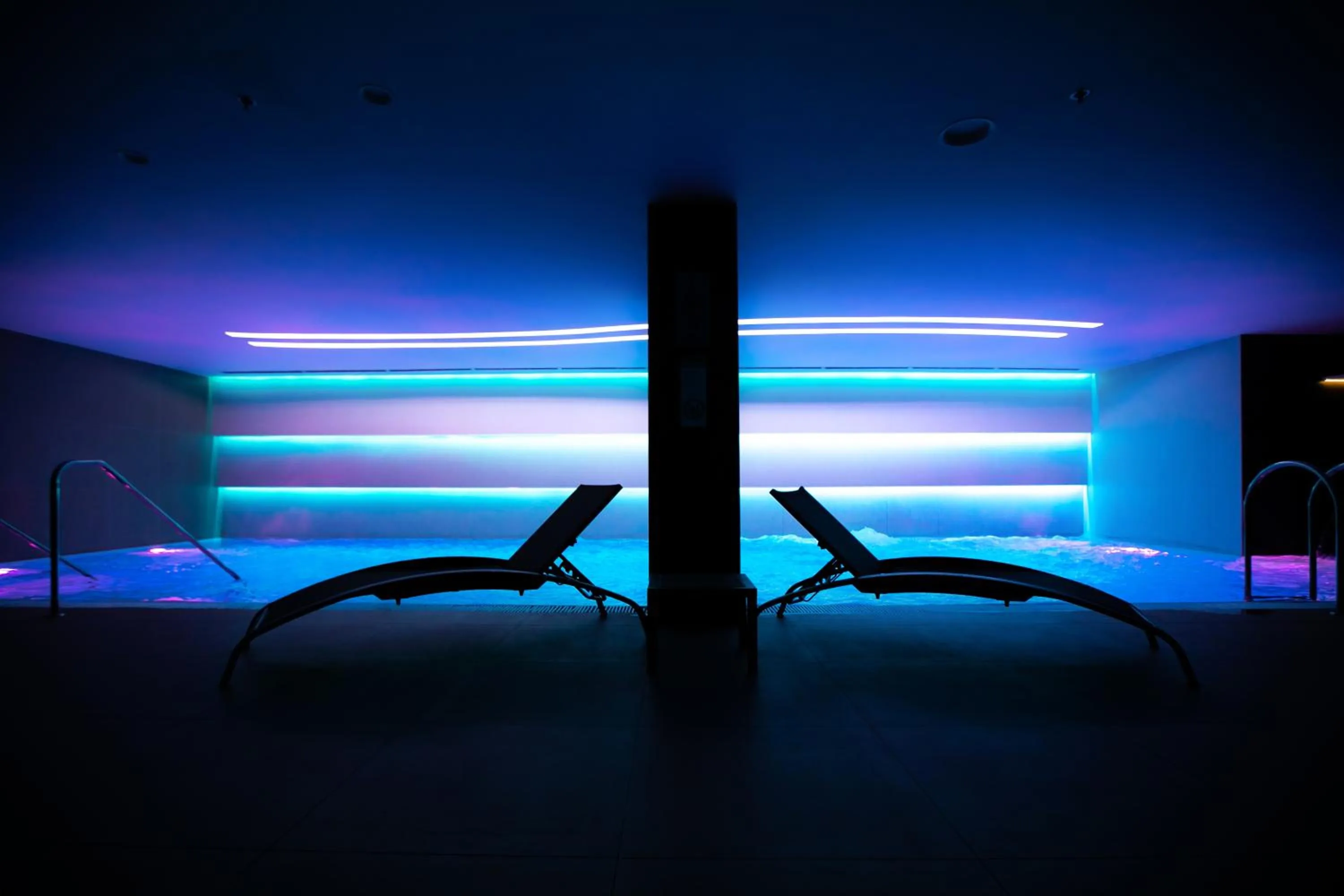 Swimming pool in Marvie Hotel & Health