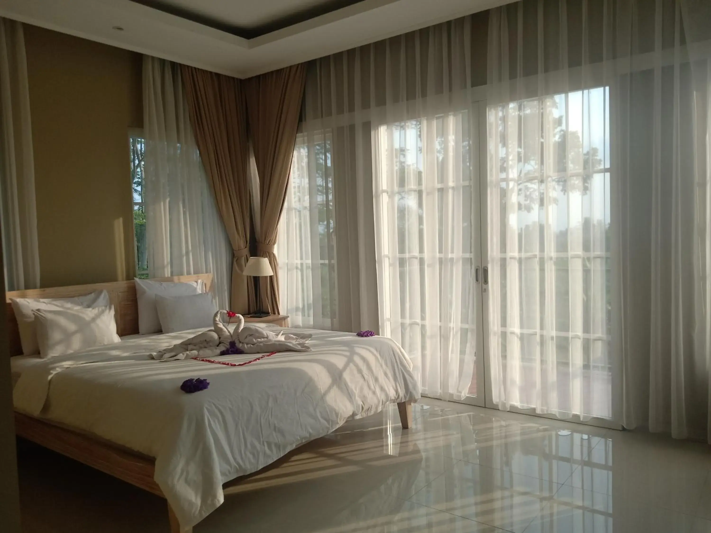 King Room with Balcony - single occupancy in Sevilla Resort Magelang King Room with Balcony - single occupancy in Sevilla Resort Magelang