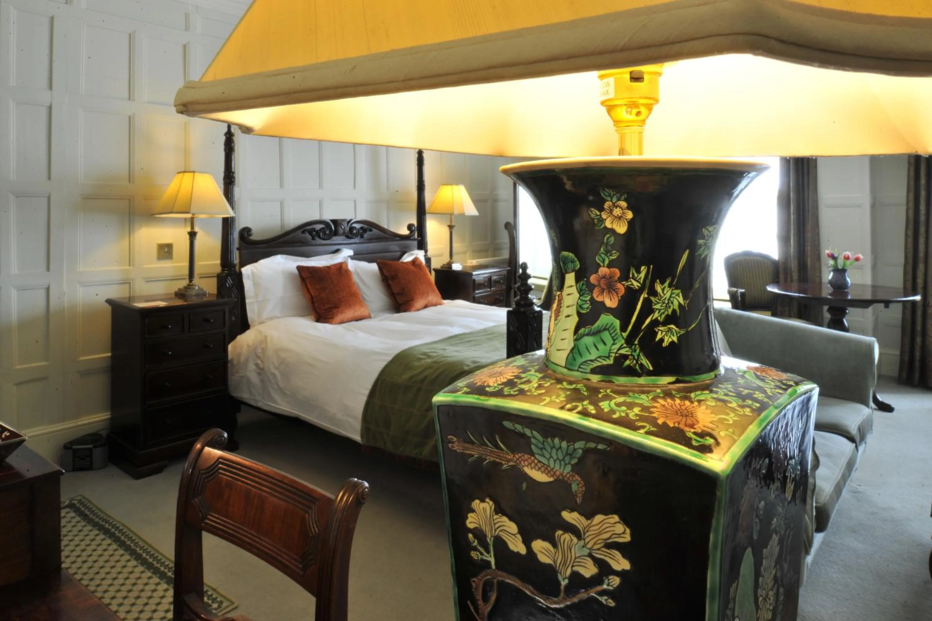 Bedroom, Bed in The Old Vine