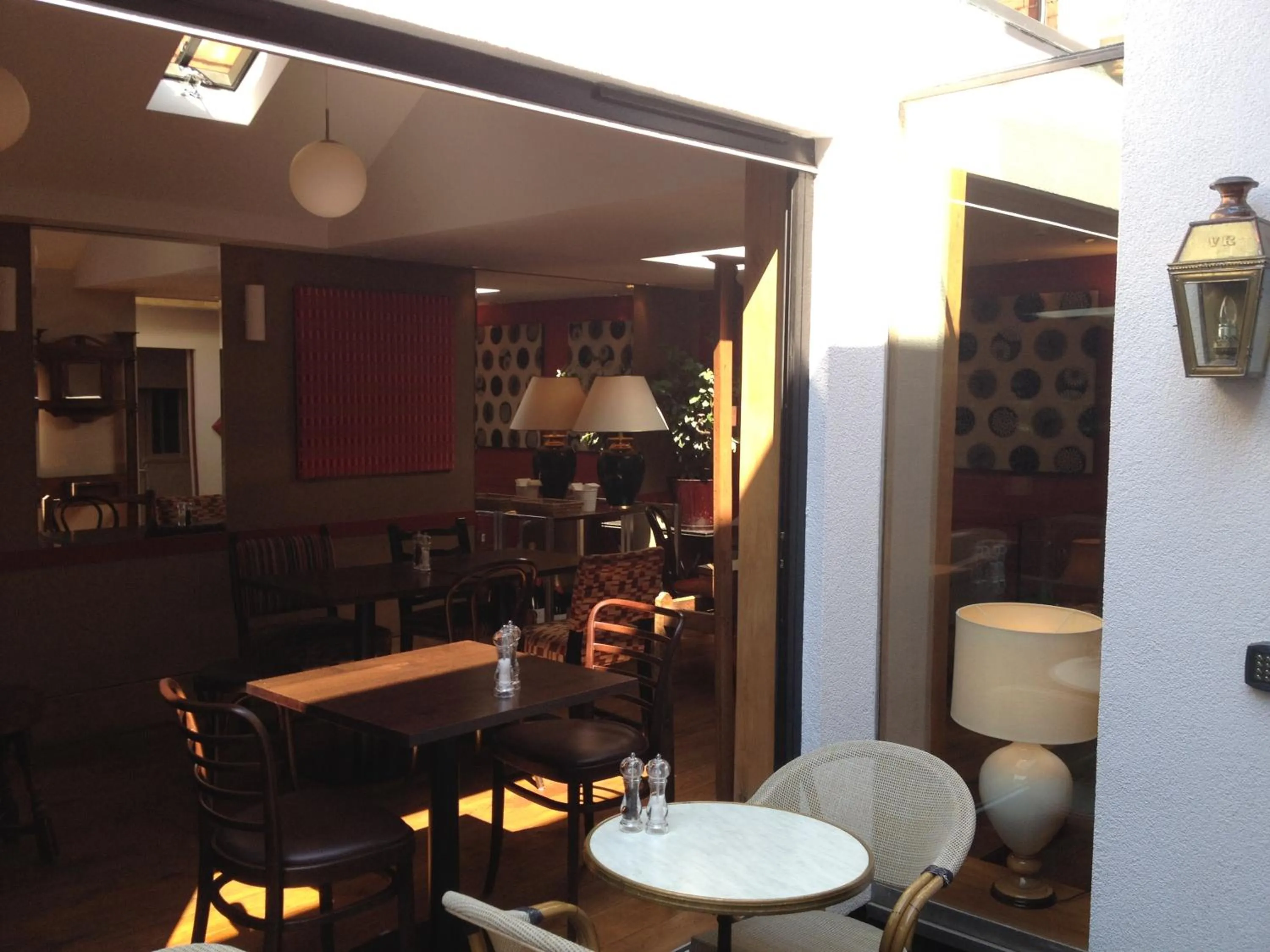 Inner courtyard view in The Old Vine