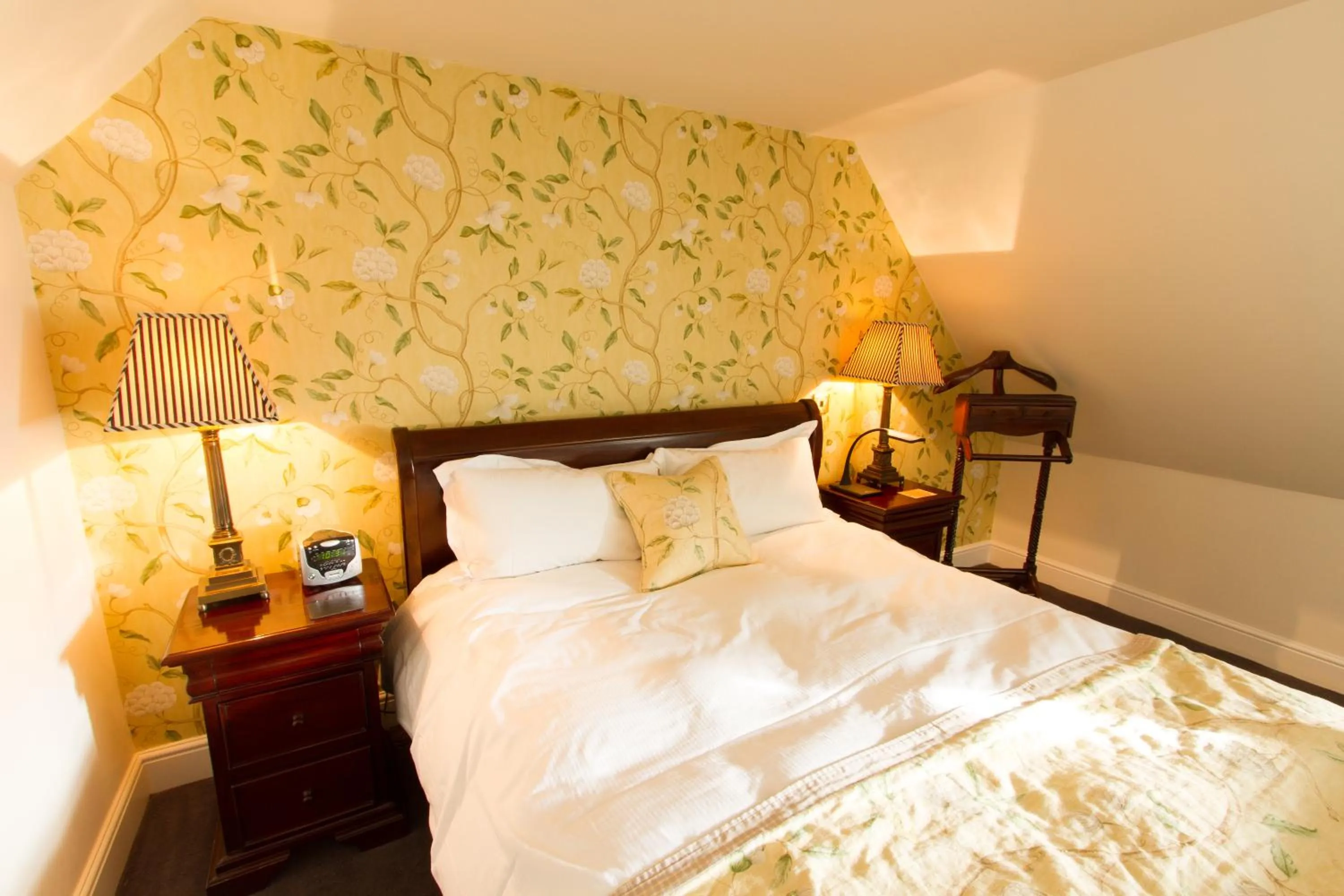 Bedroom, Bed in The Old Vine