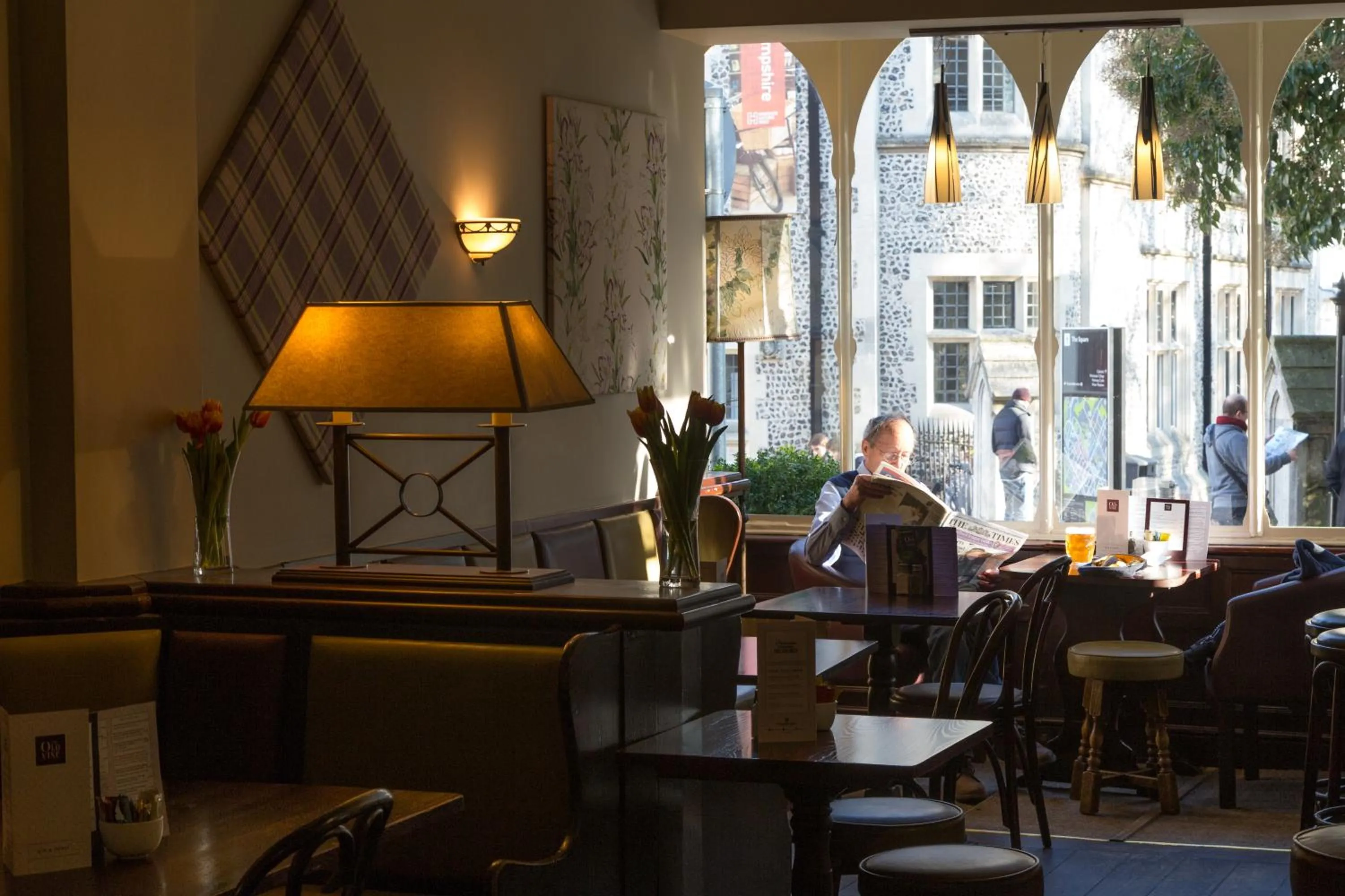 Lounge or bar in The Old Vine