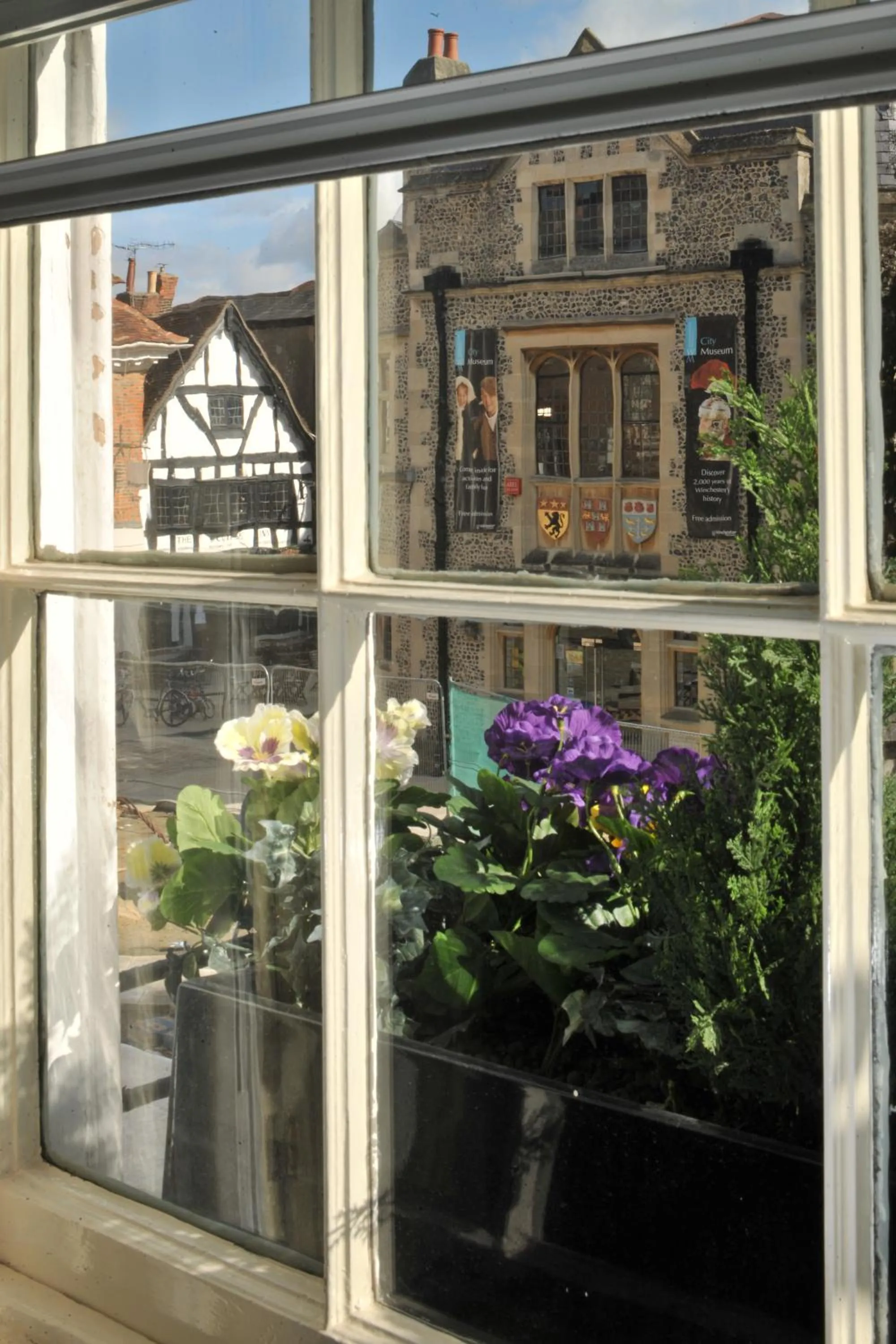 Street view in The Old Vine