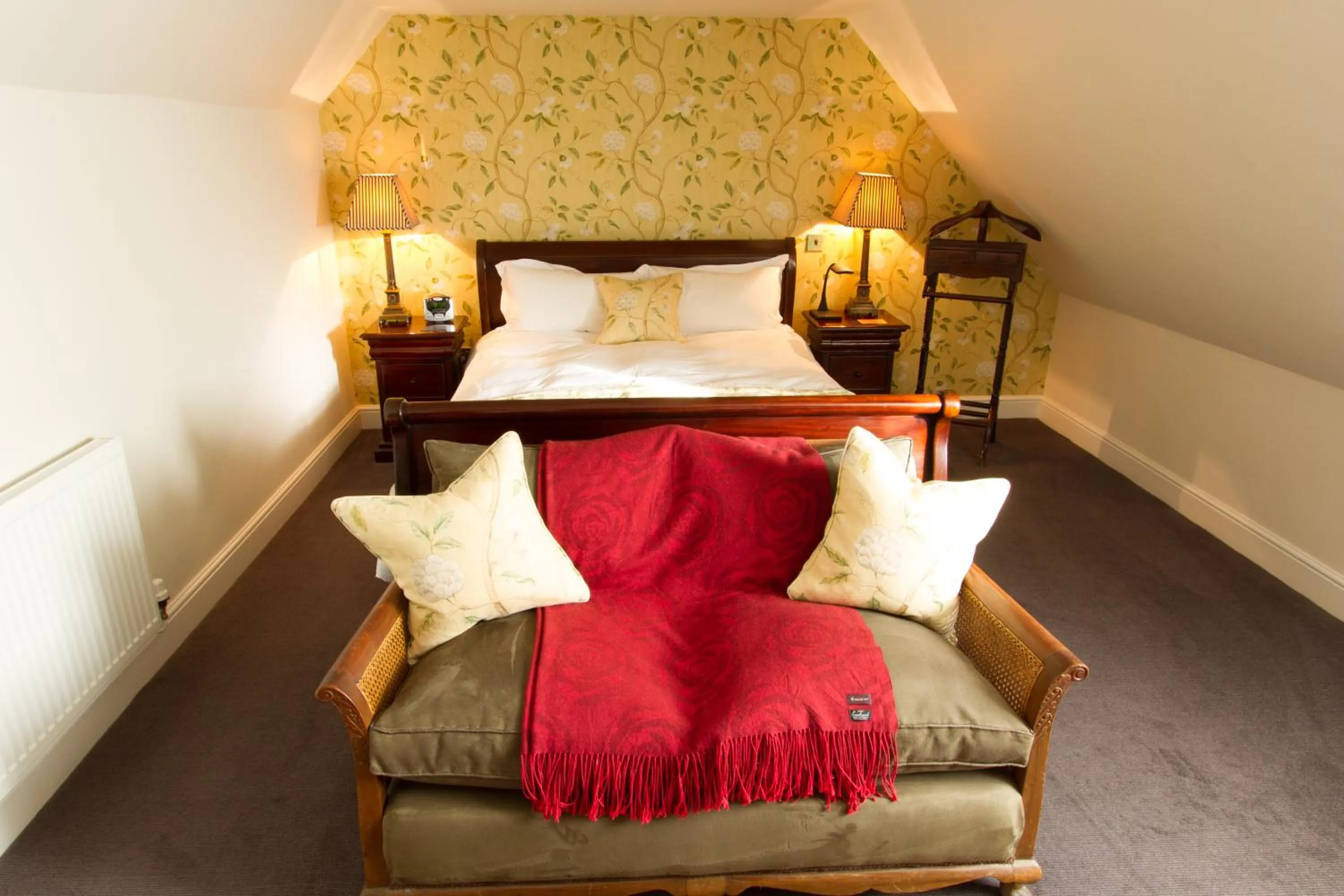 Bedroom, Bed in The Old Vine