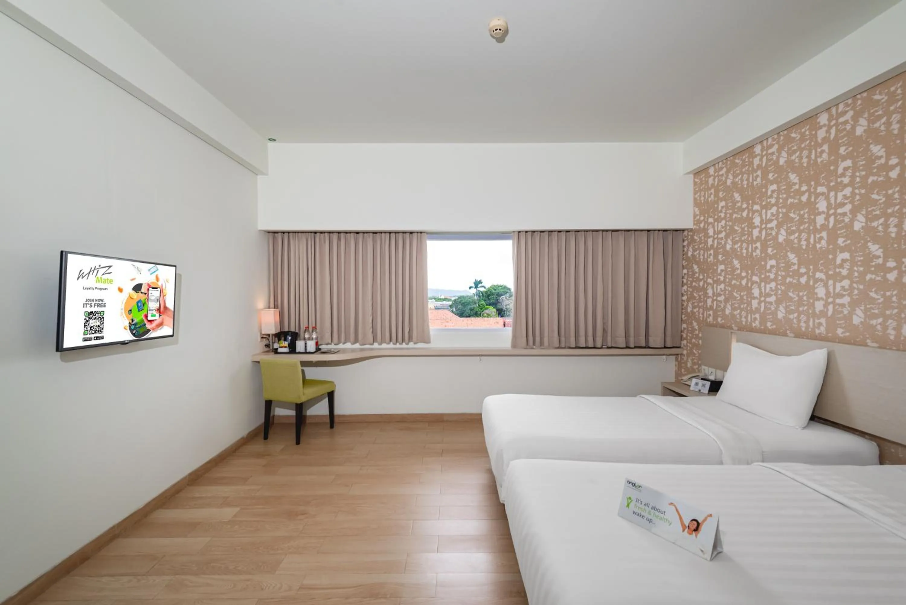 Bedroom, Bed in Whiz Prime Hotel Sudirman Cilacap